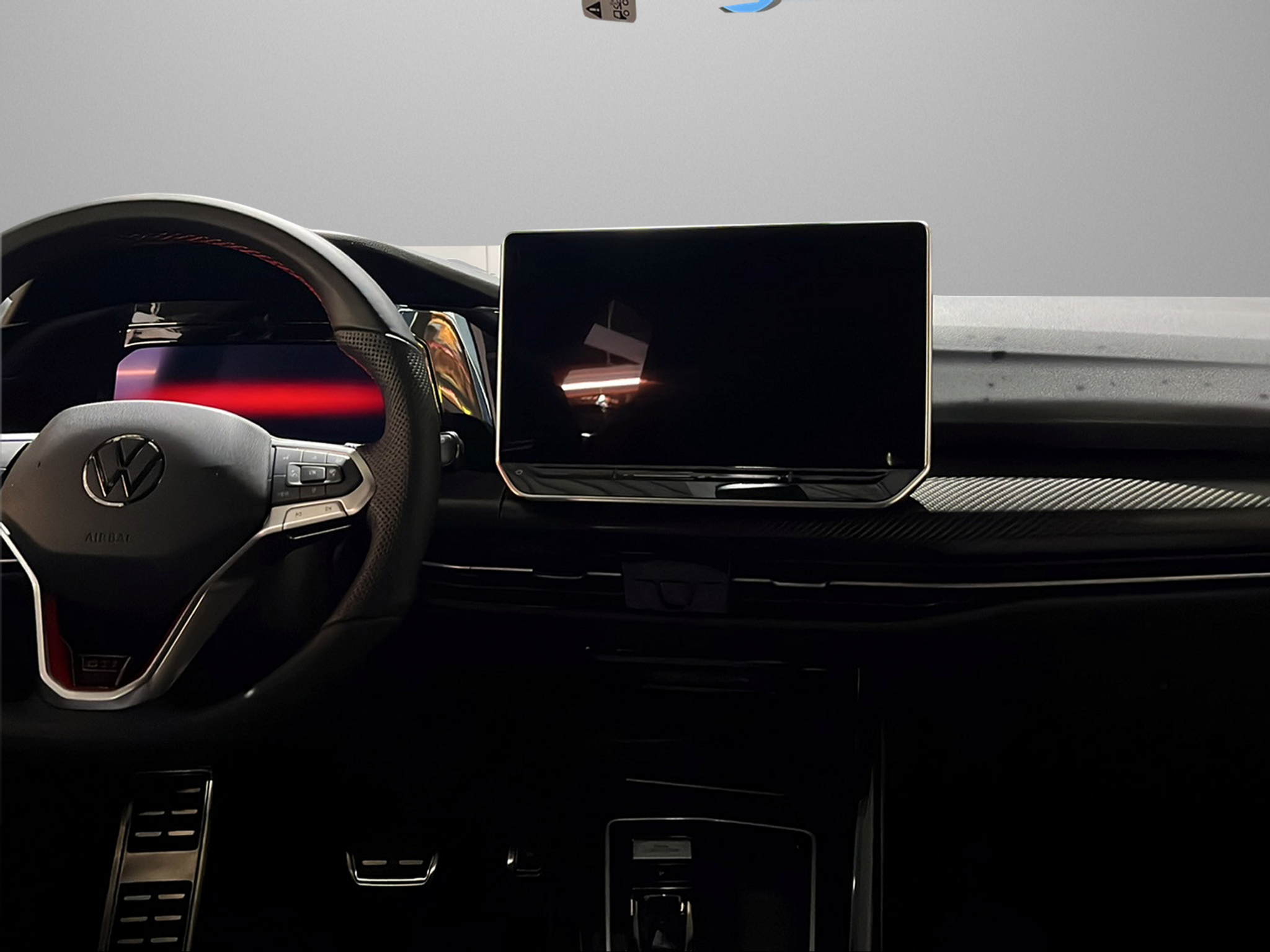 listing desktop thumbnail image 8