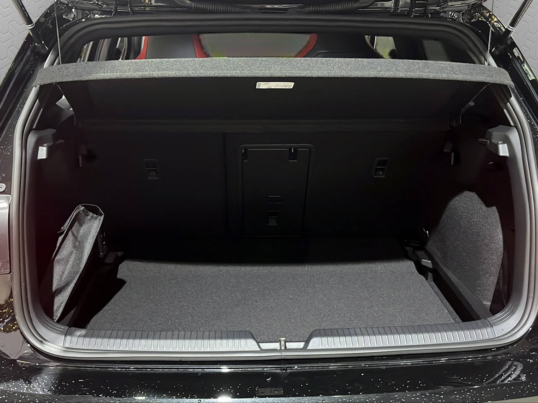 listing desktop thumbnail image 12