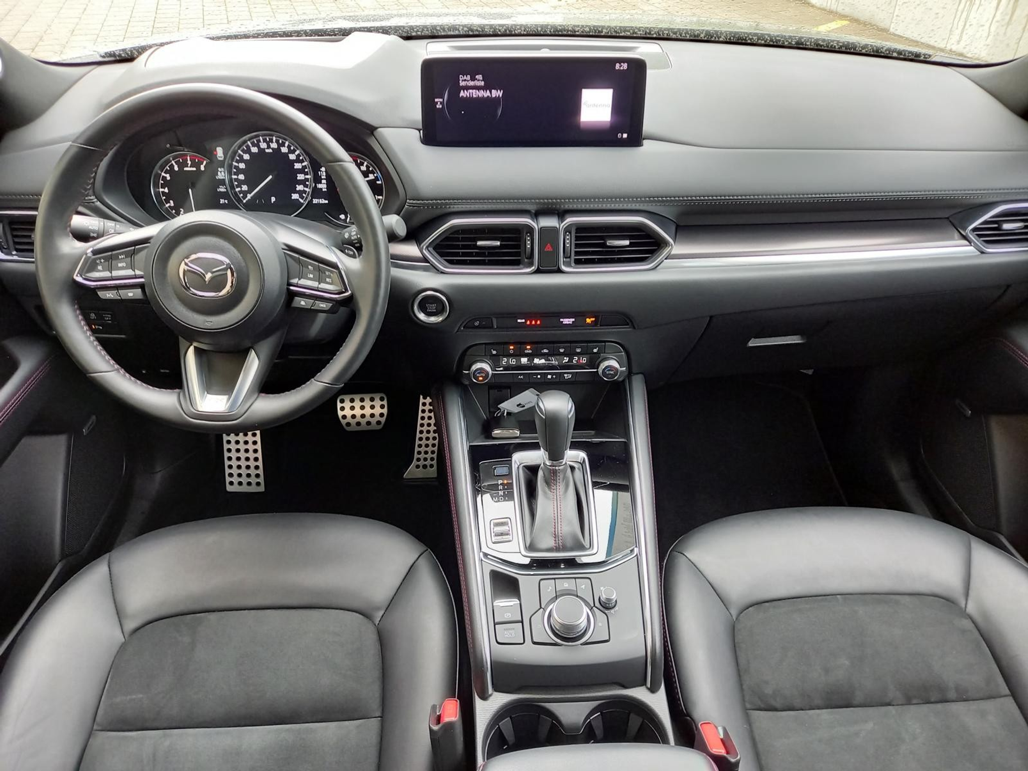 listing desktop thumbnail image 4