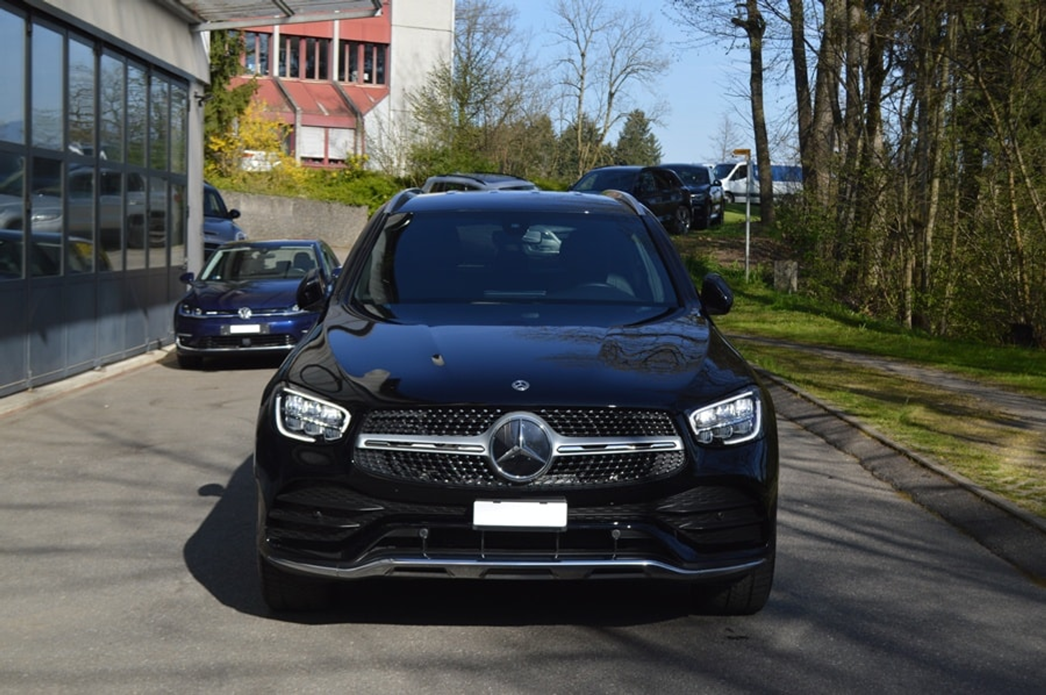 car-image-1
