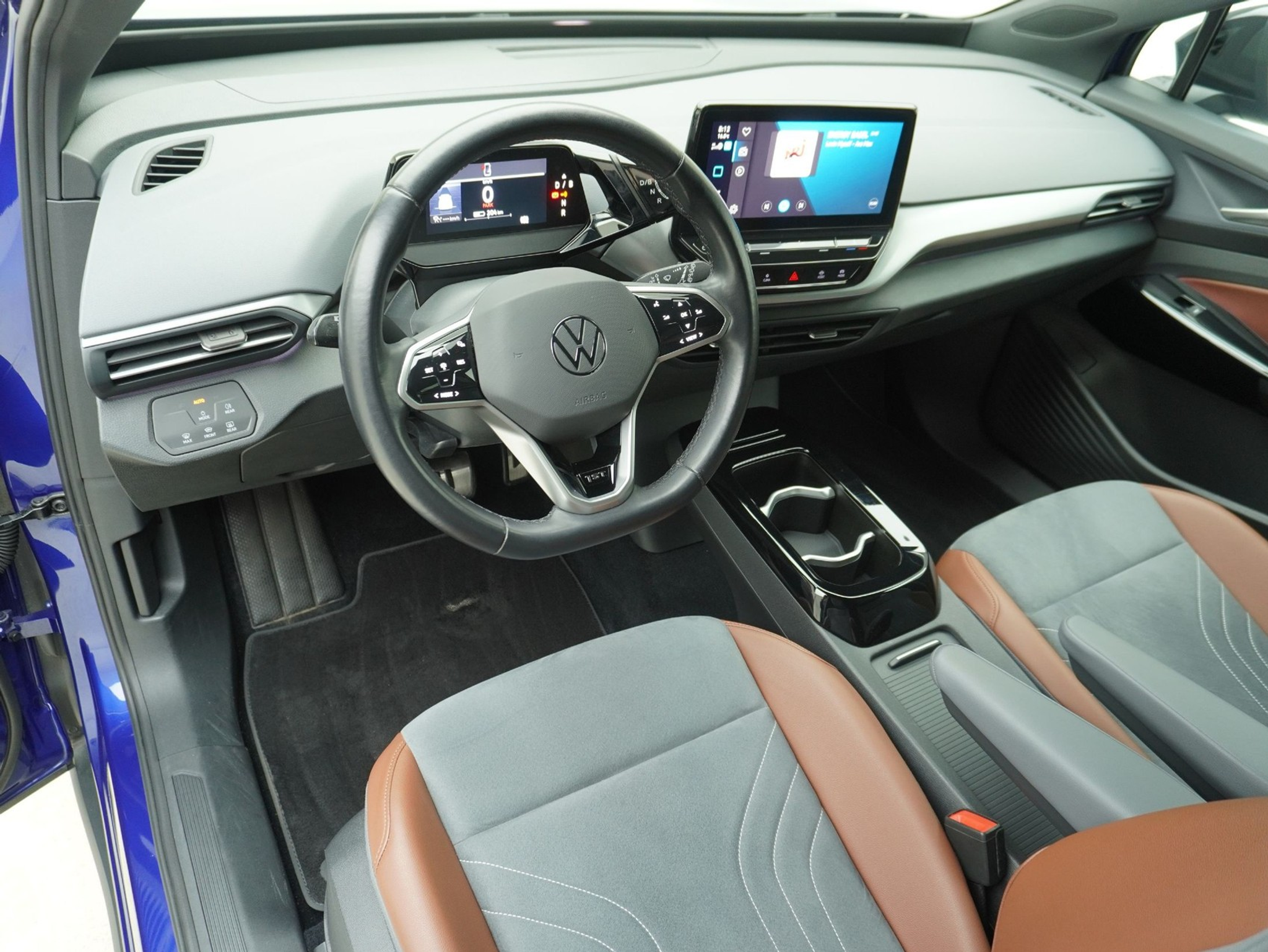 listing desktop thumbnail image 9