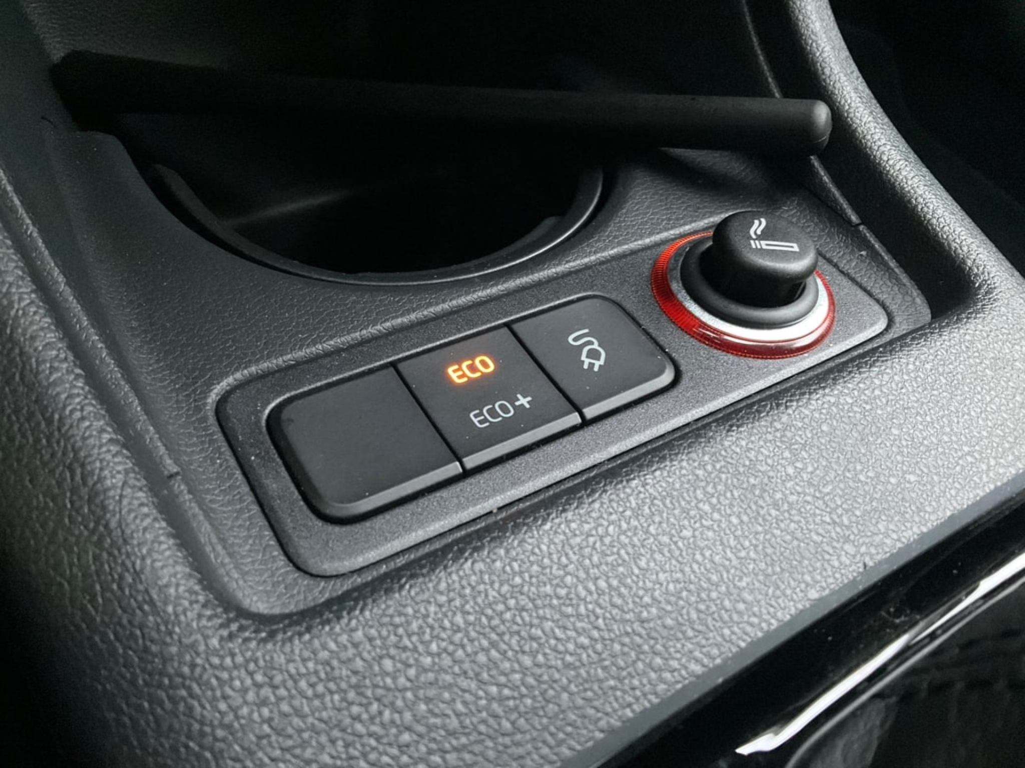 listing desktop thumbnail image 15