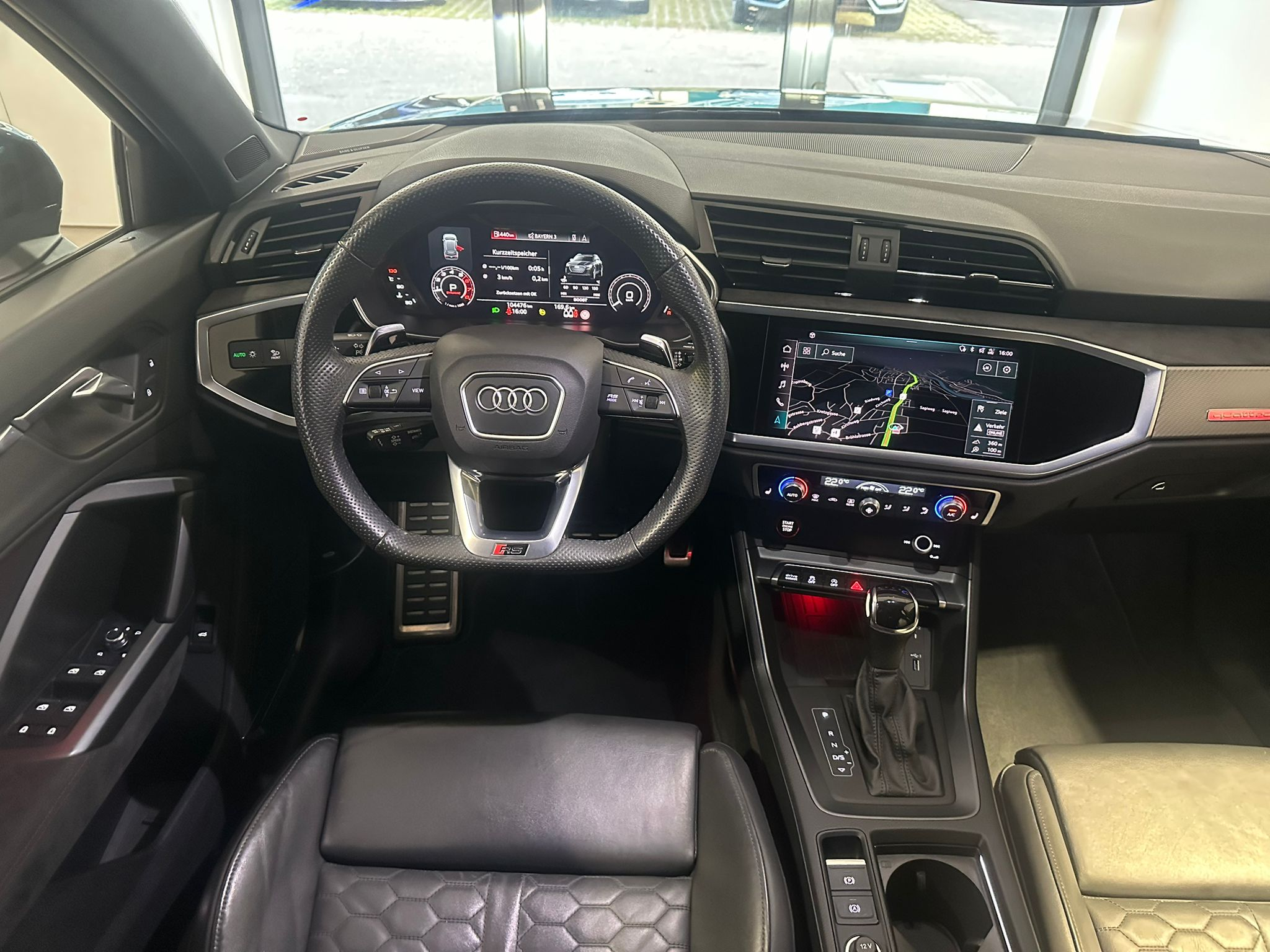 listing desktop thumbnail image 7