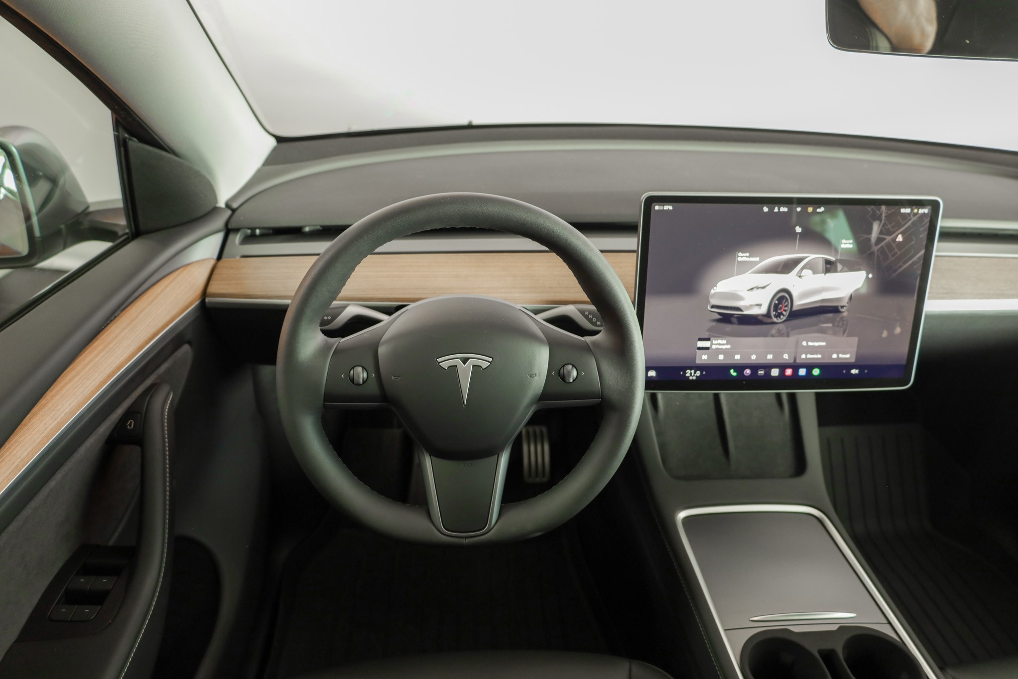 listing desktop thumbnail image 12