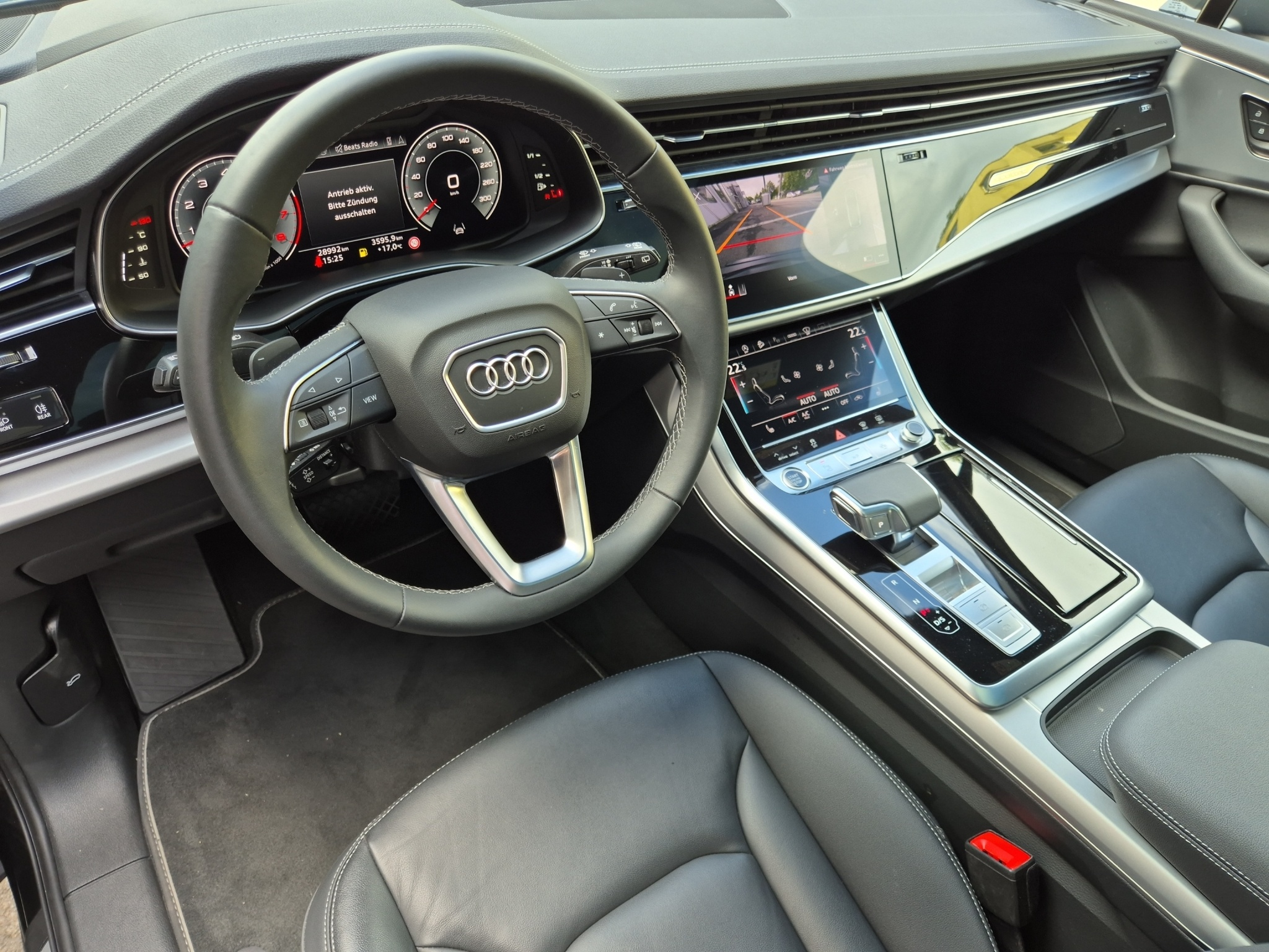 listing desktop thumbnail image 9