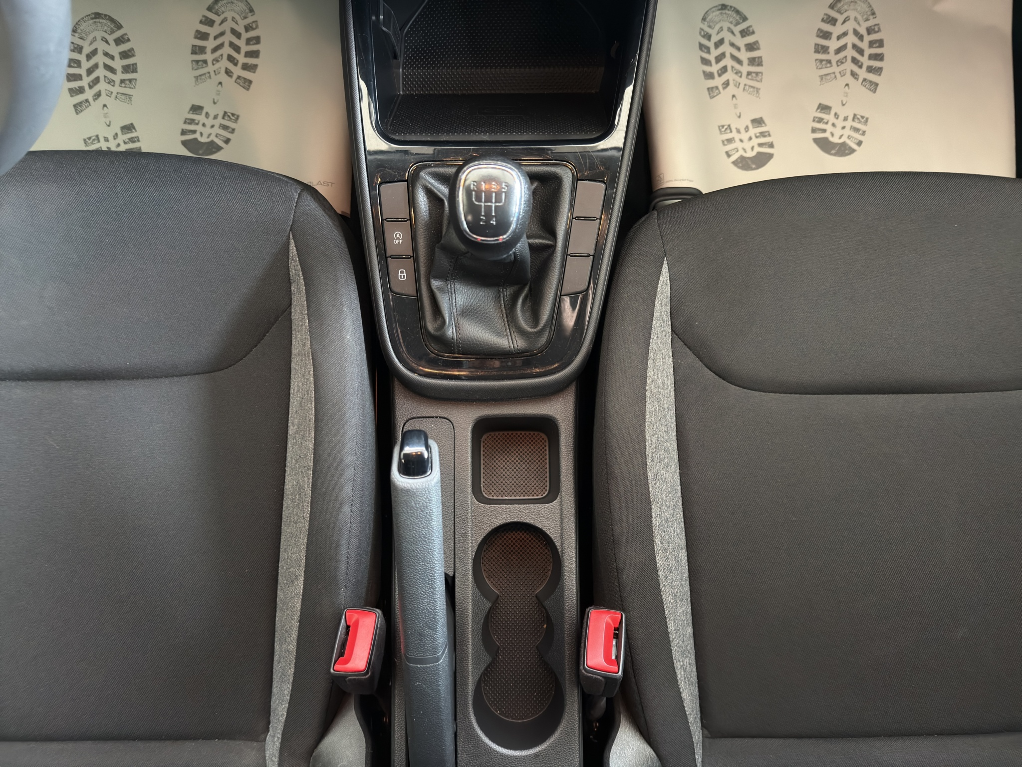 listing desktop thumbnail image 10