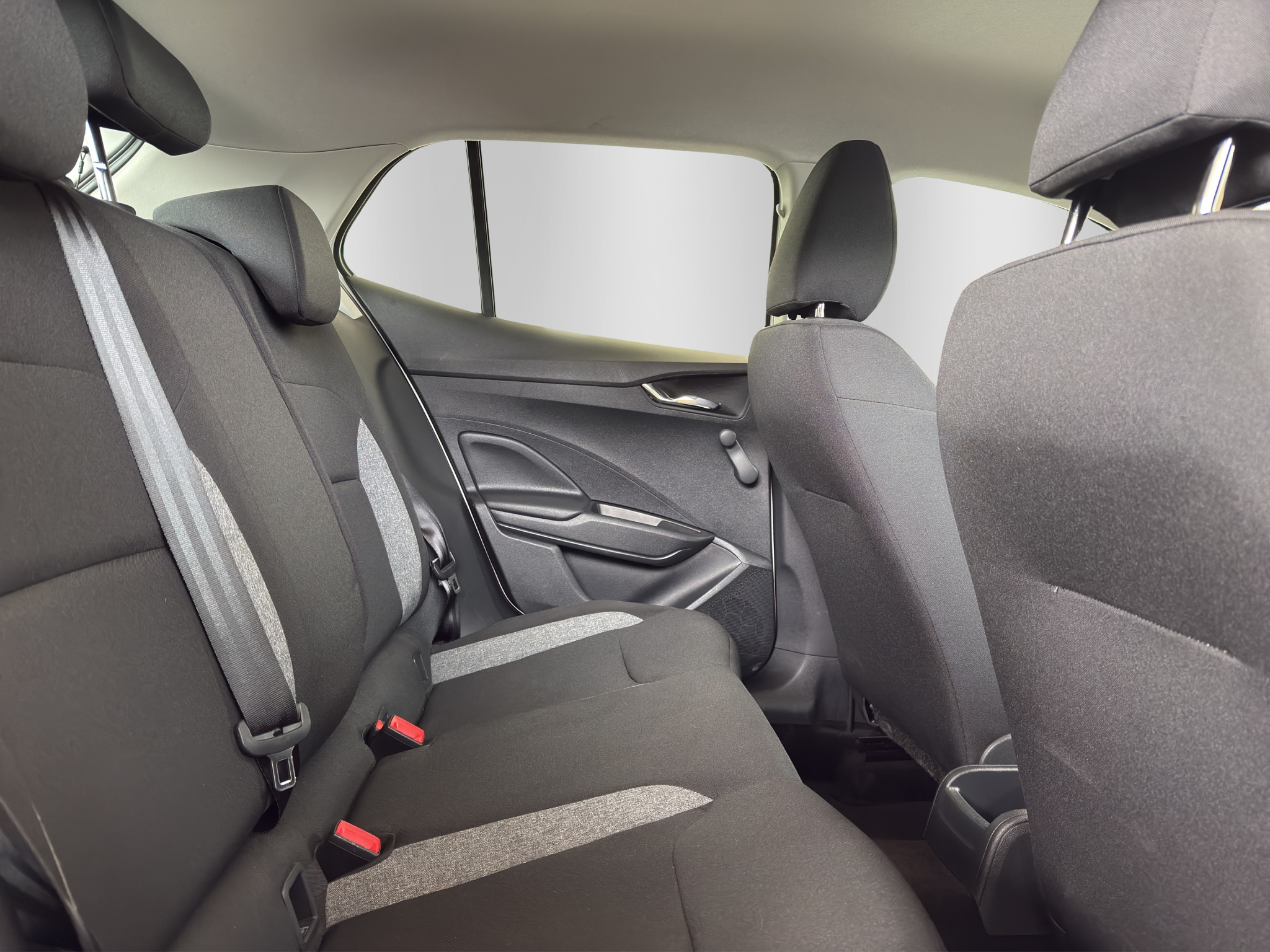 listing desktop thumbnail image 14