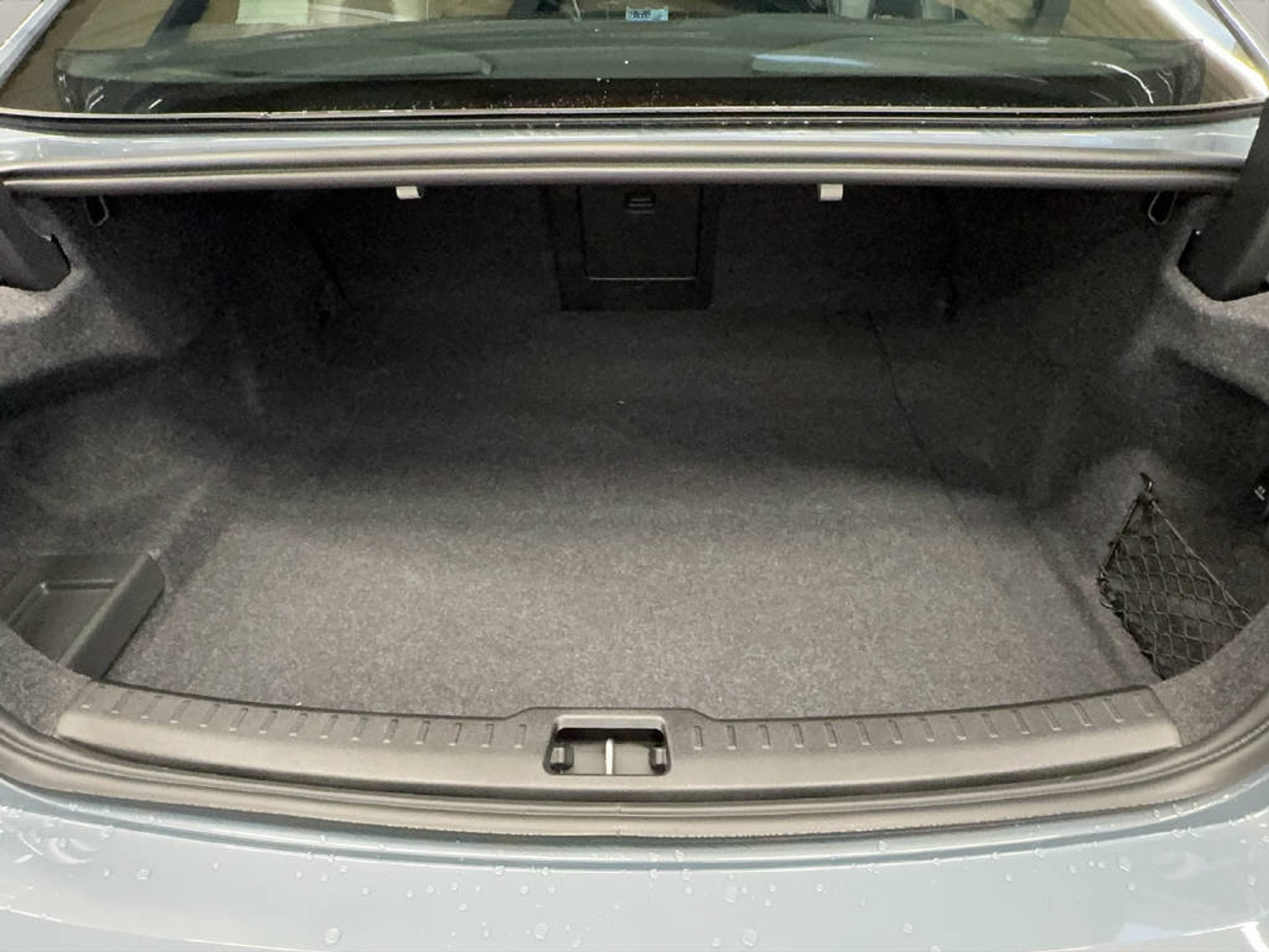 listing desktop thumbnail image 14