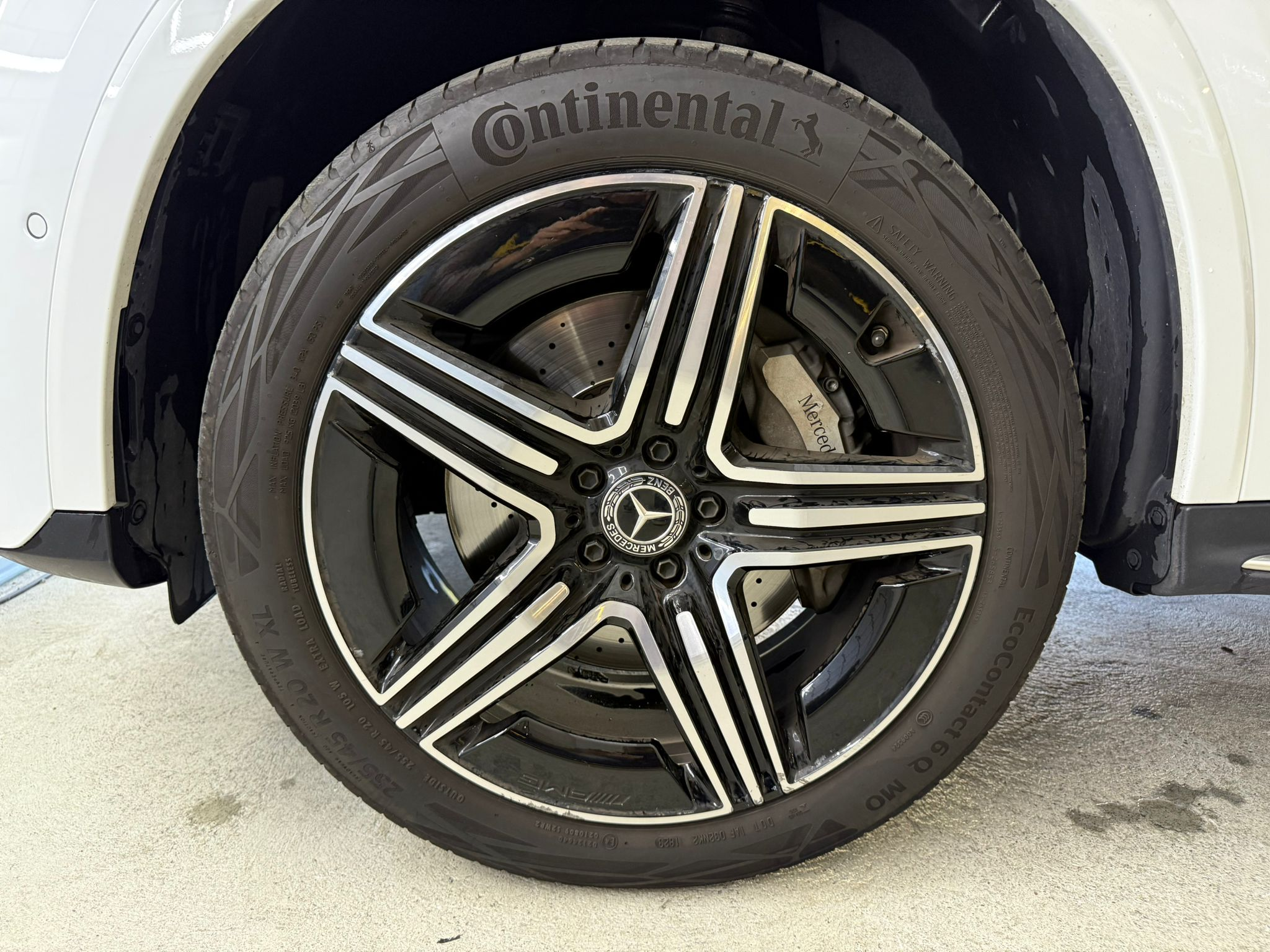 listing desktop thumbnail image 13