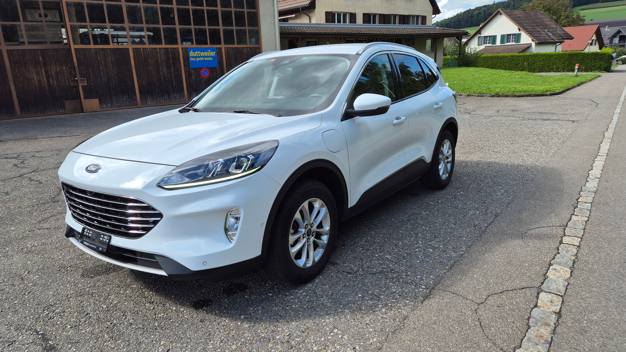 listing desktop thumbnail image 0