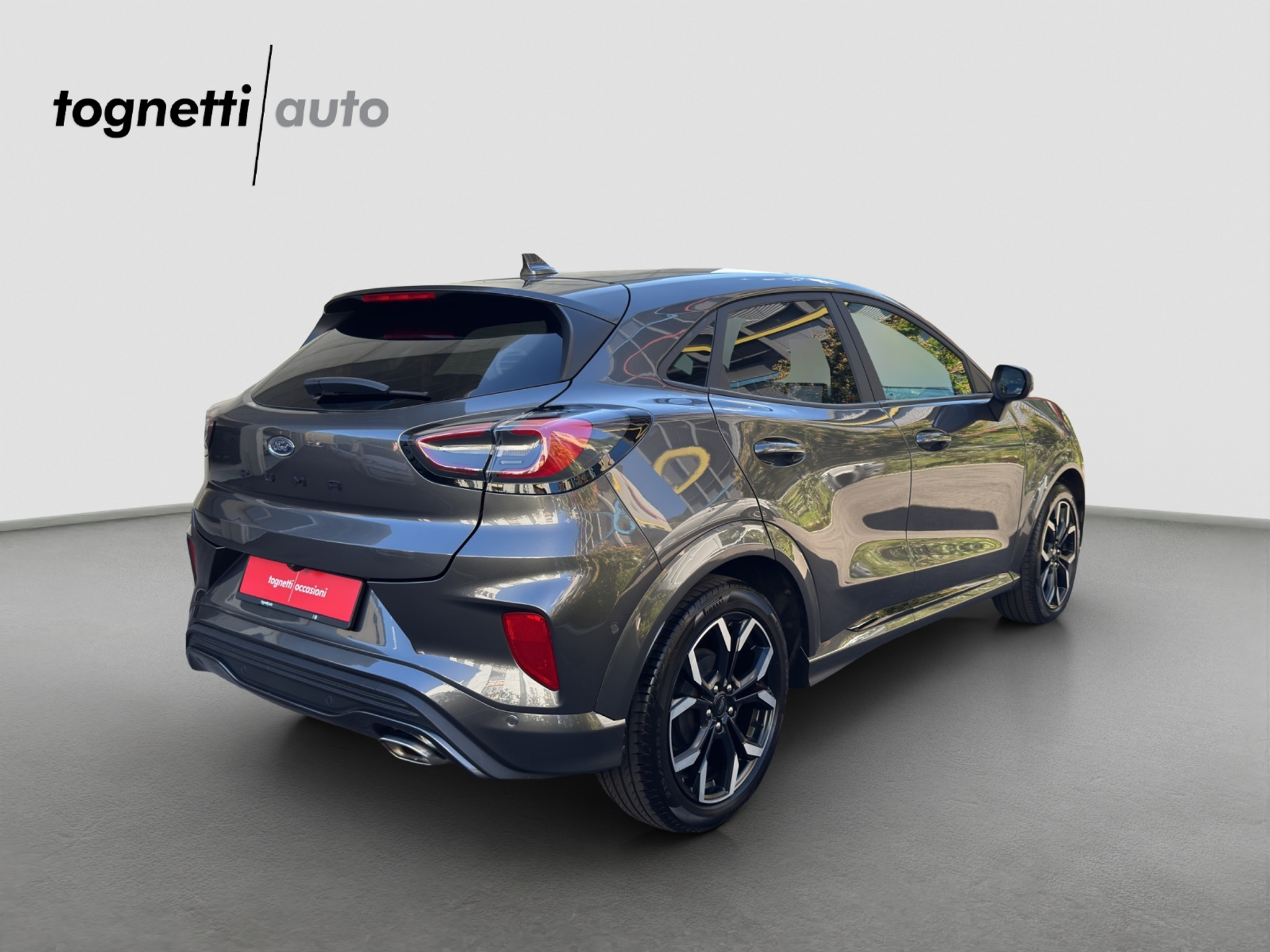 listing desktop thumbnail image 3