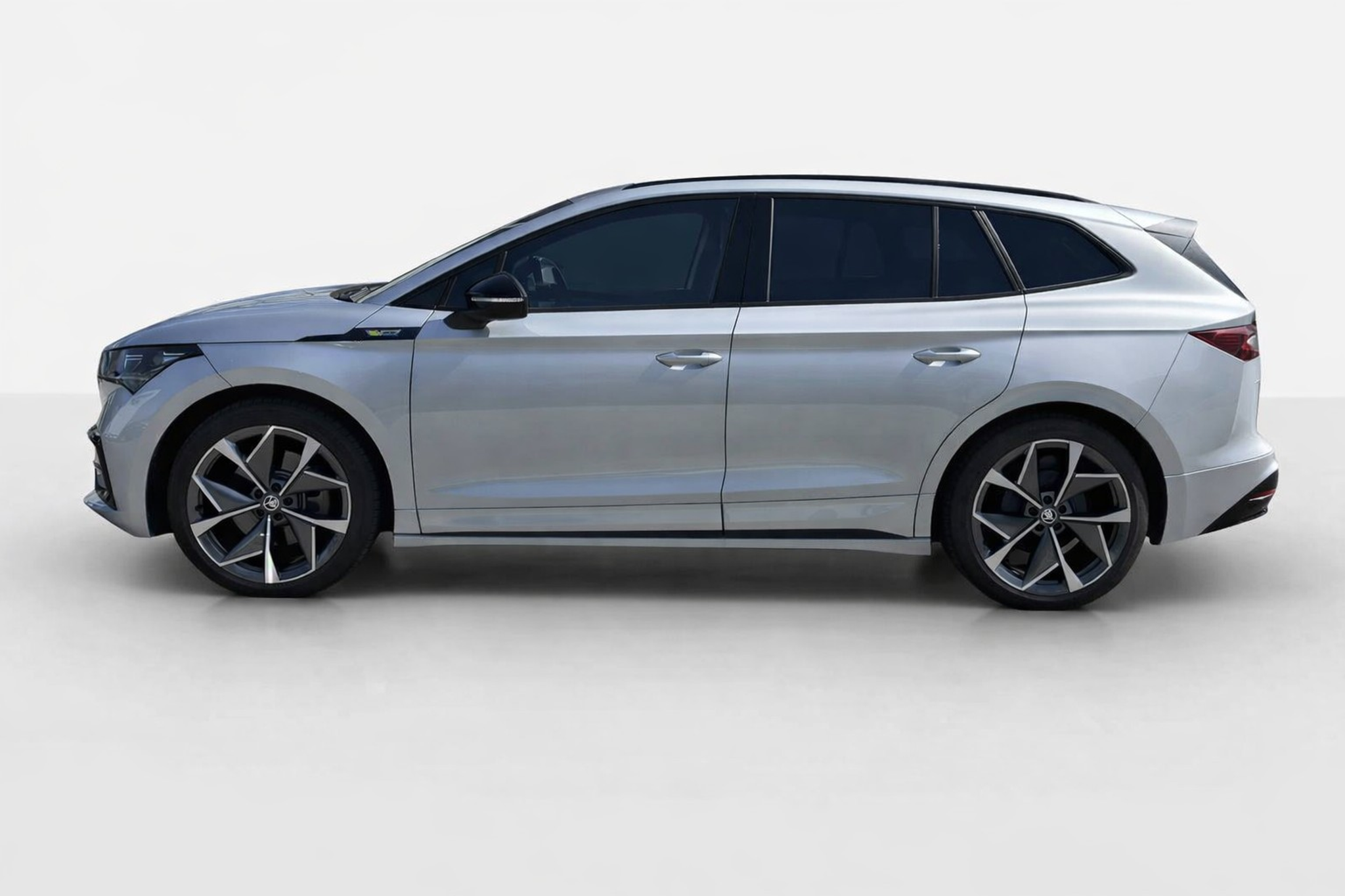 listing desktop thumbnail image 2