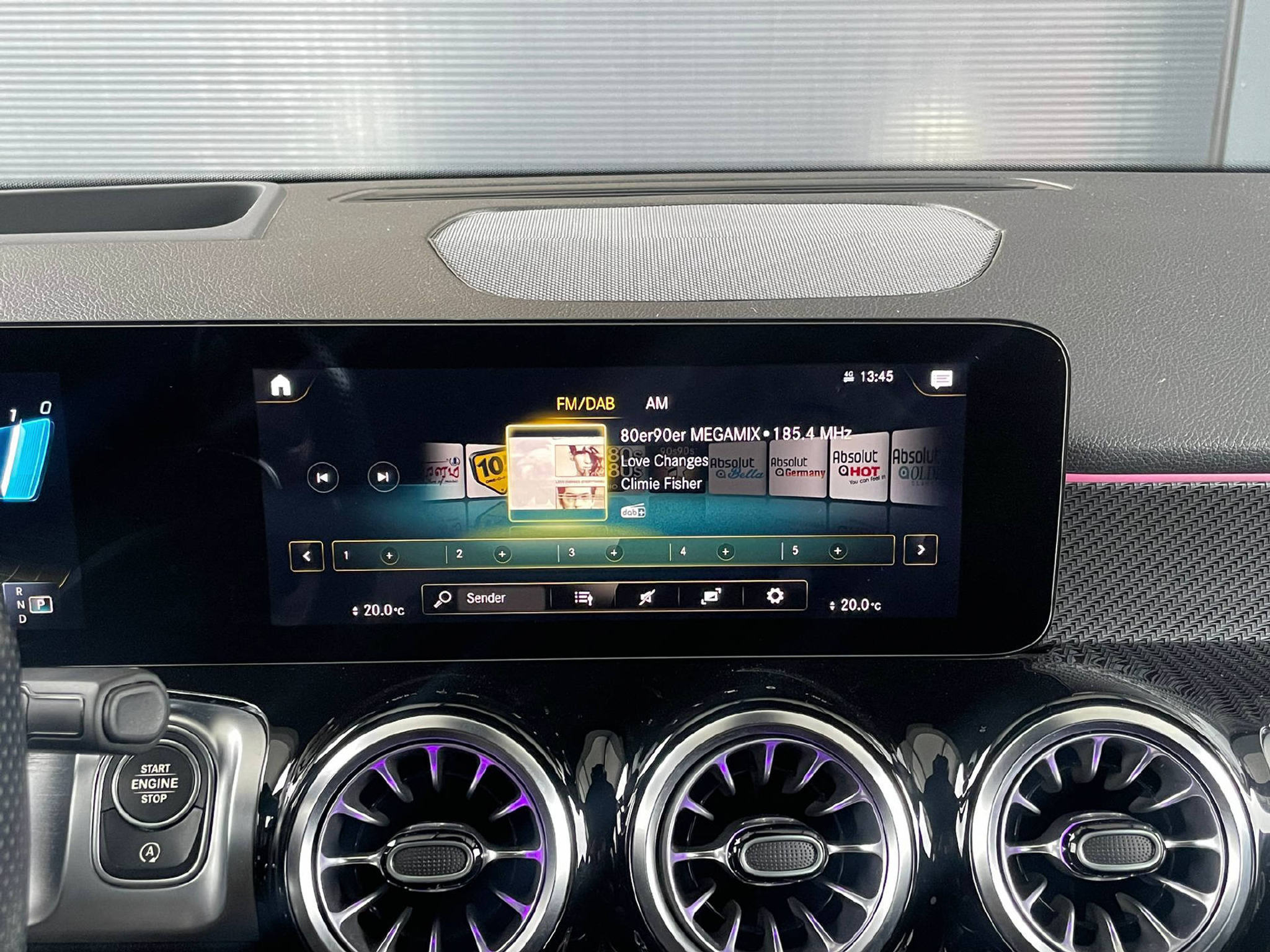 listing desktop thumbnail image 15