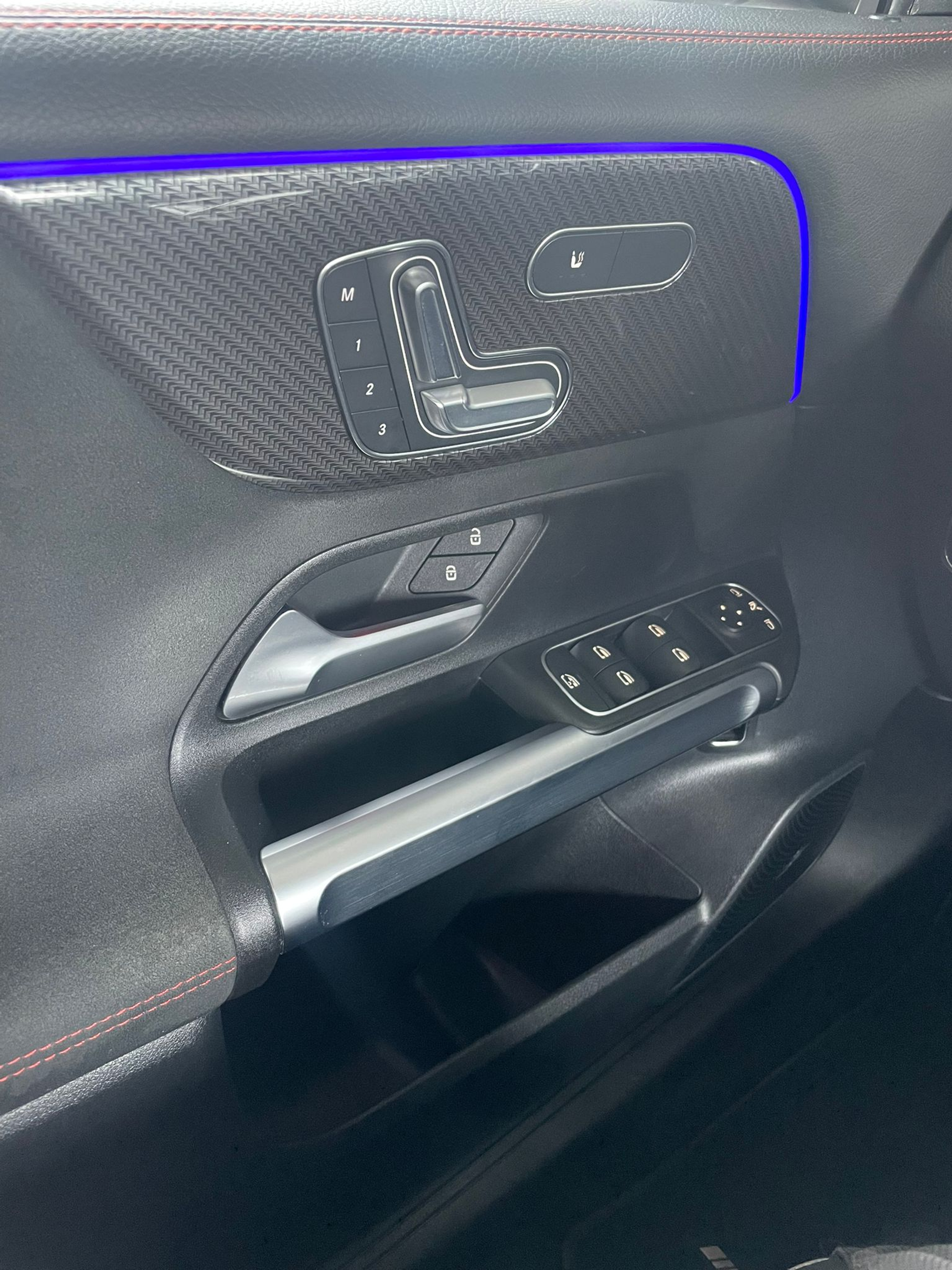 listing desktop thumbnail image 7