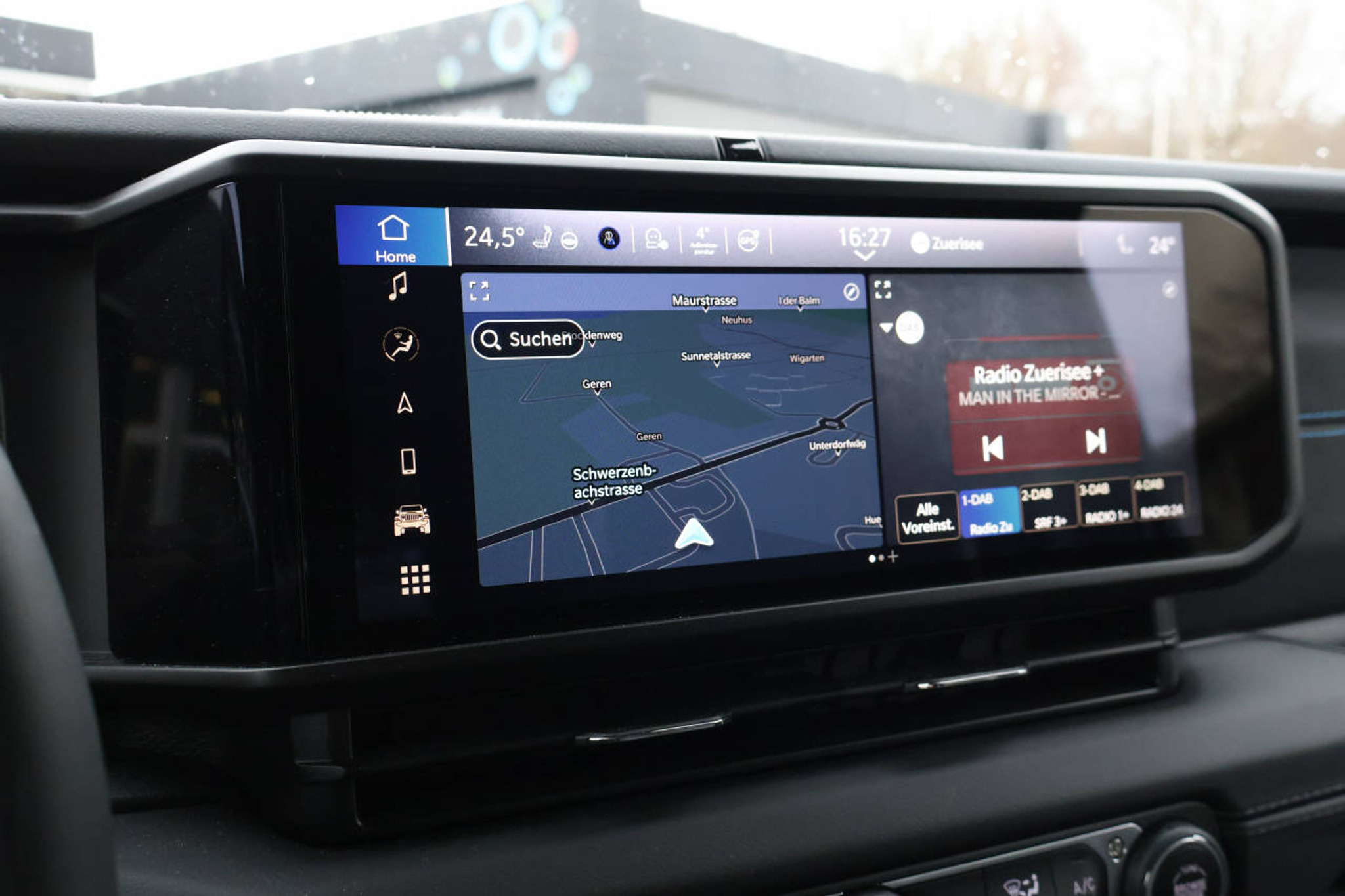 listing desktop thumbnail image 11