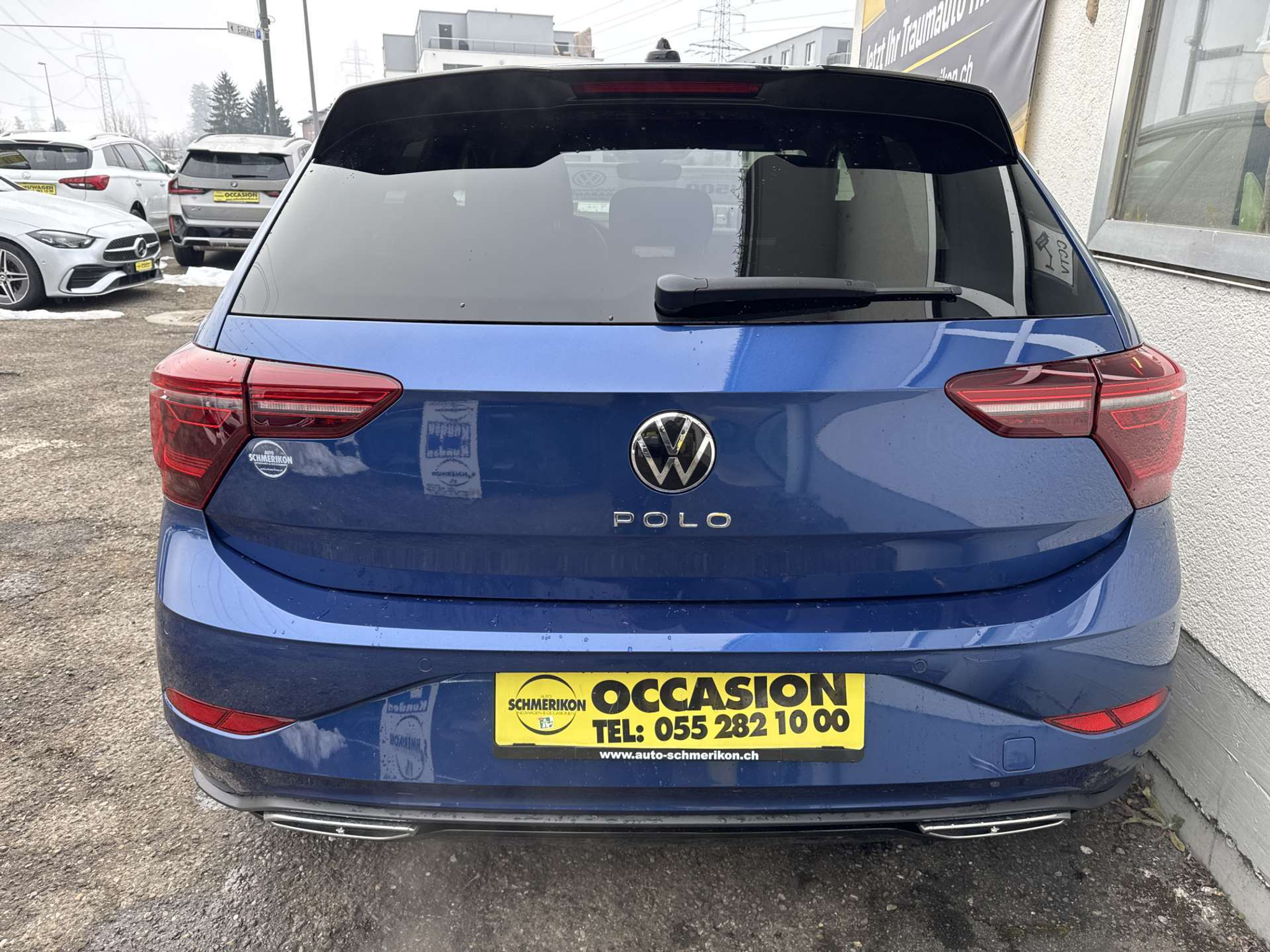 listing desktop thumbnail image 3