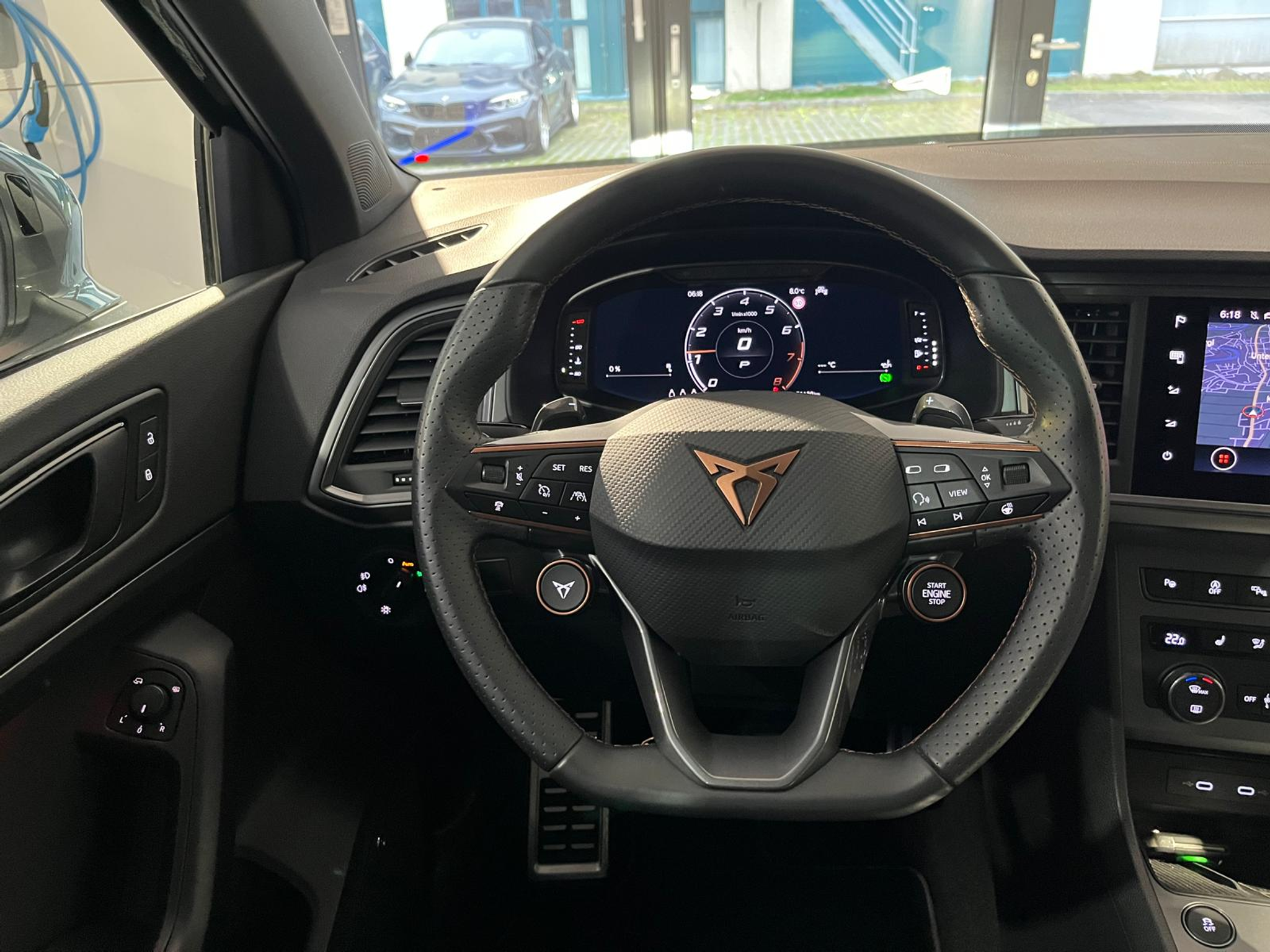 listing desktop thumbnail image 7