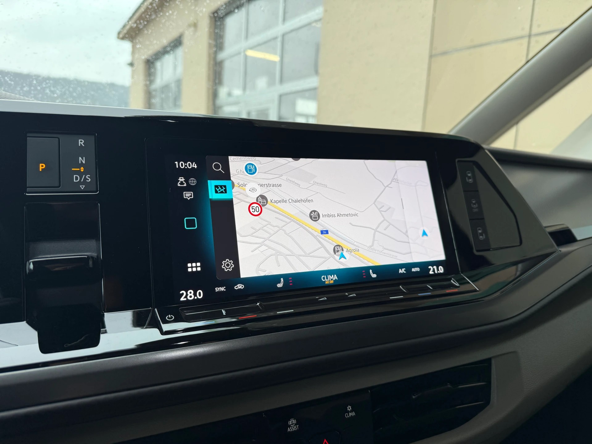 listing desktop thumbnail image 12