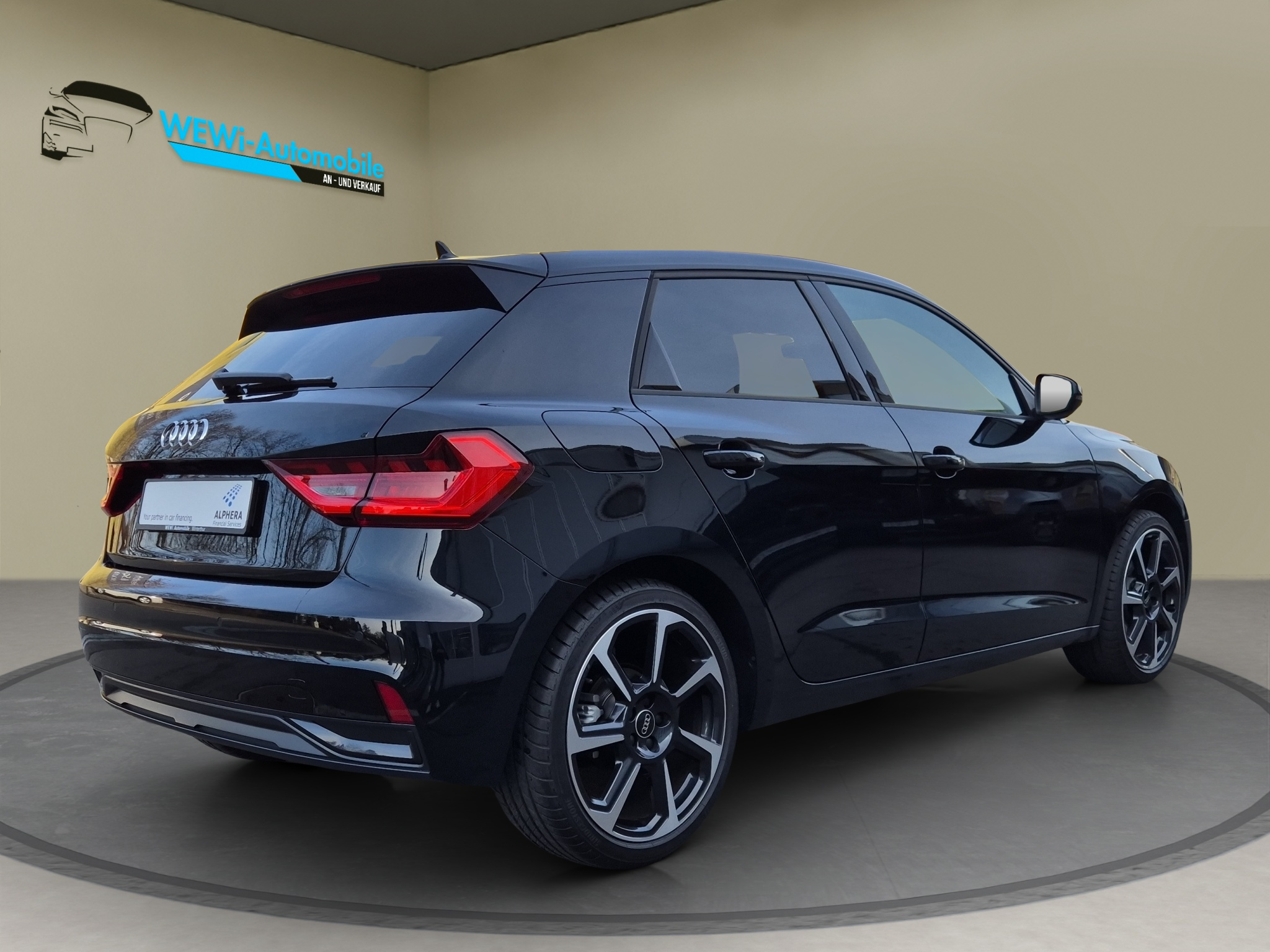 listing desktop thumbnail image 4