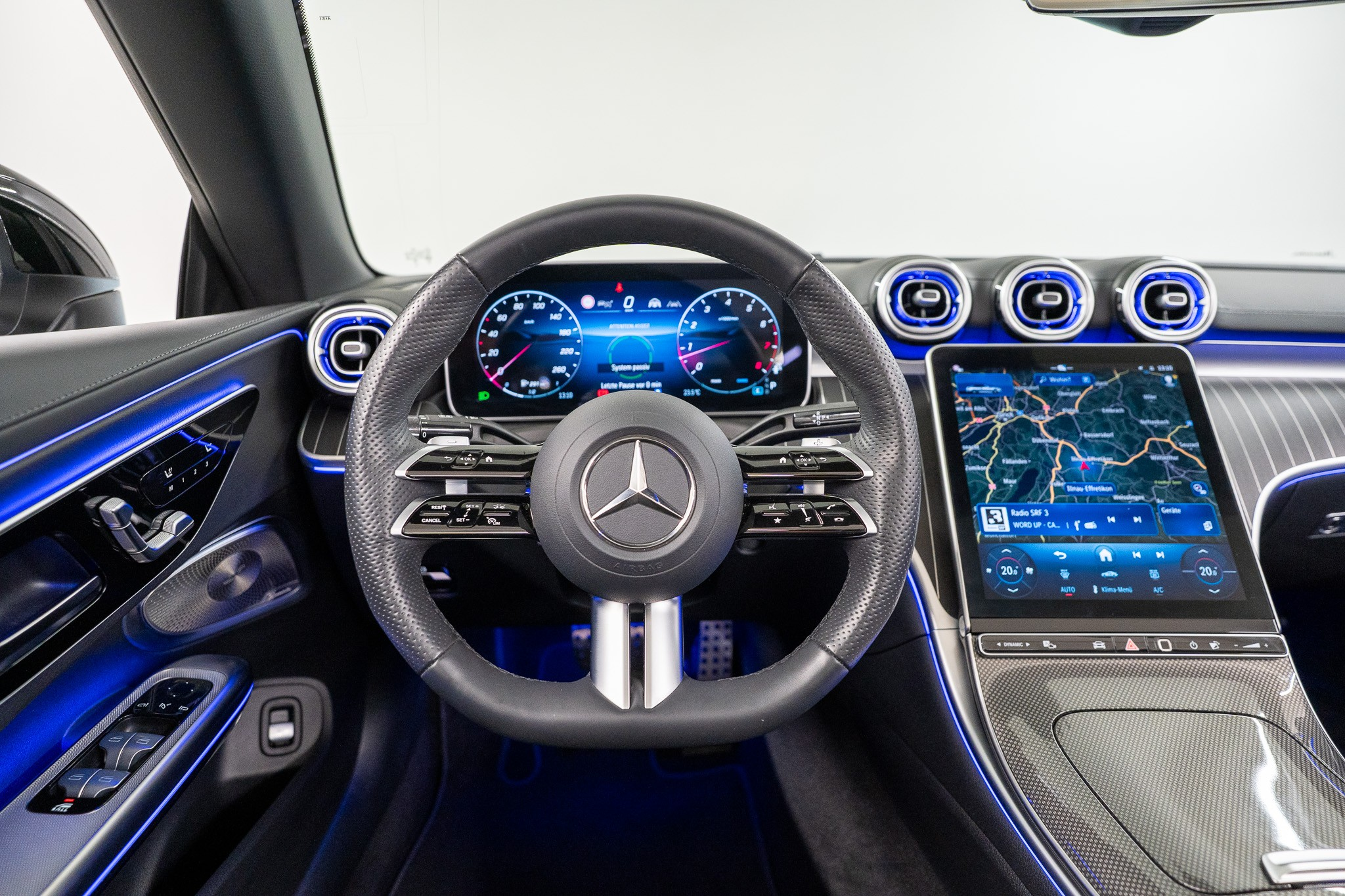 listing desktop thumbnail image 24