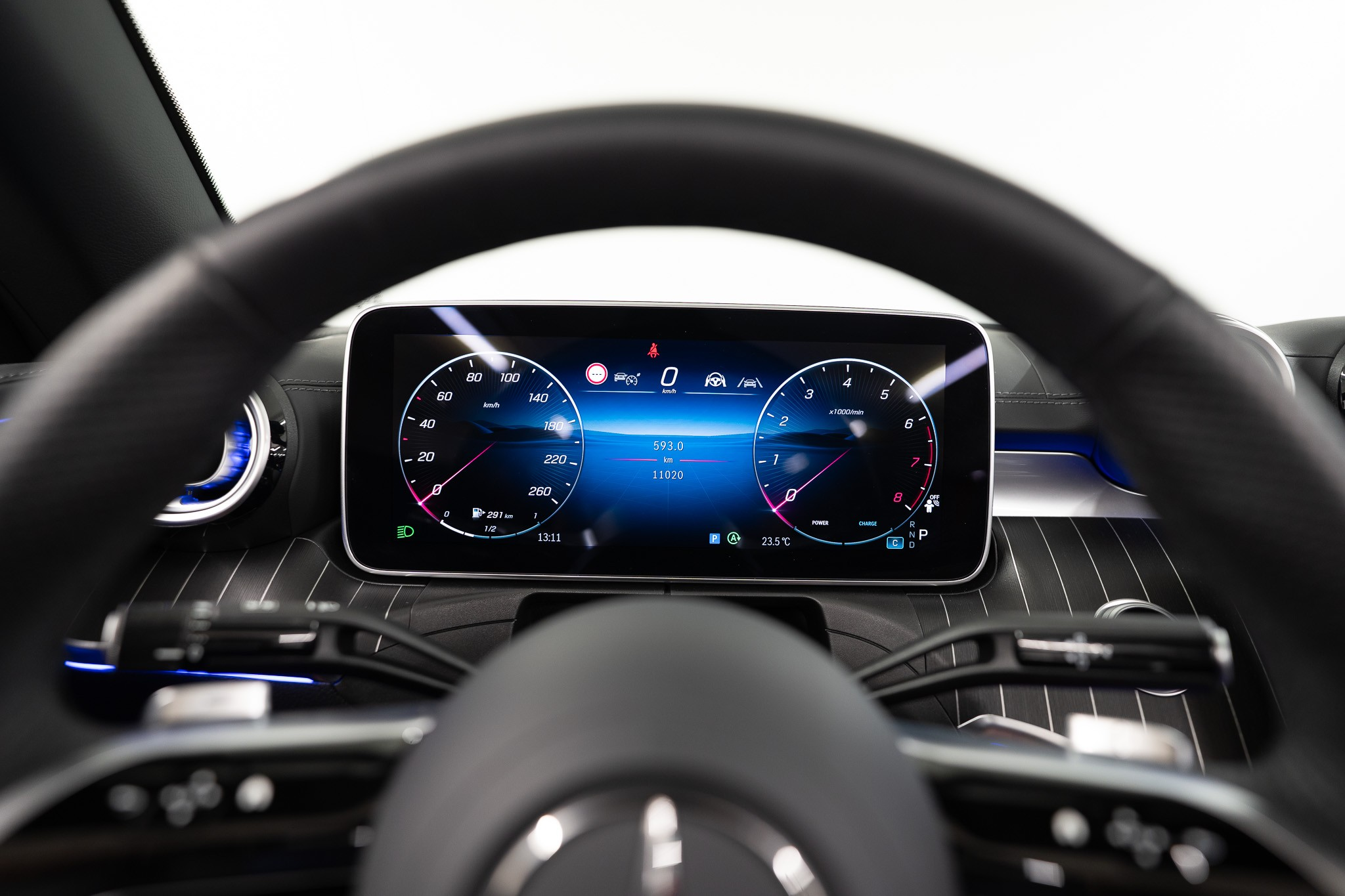 listing desktop thumbnail image 28