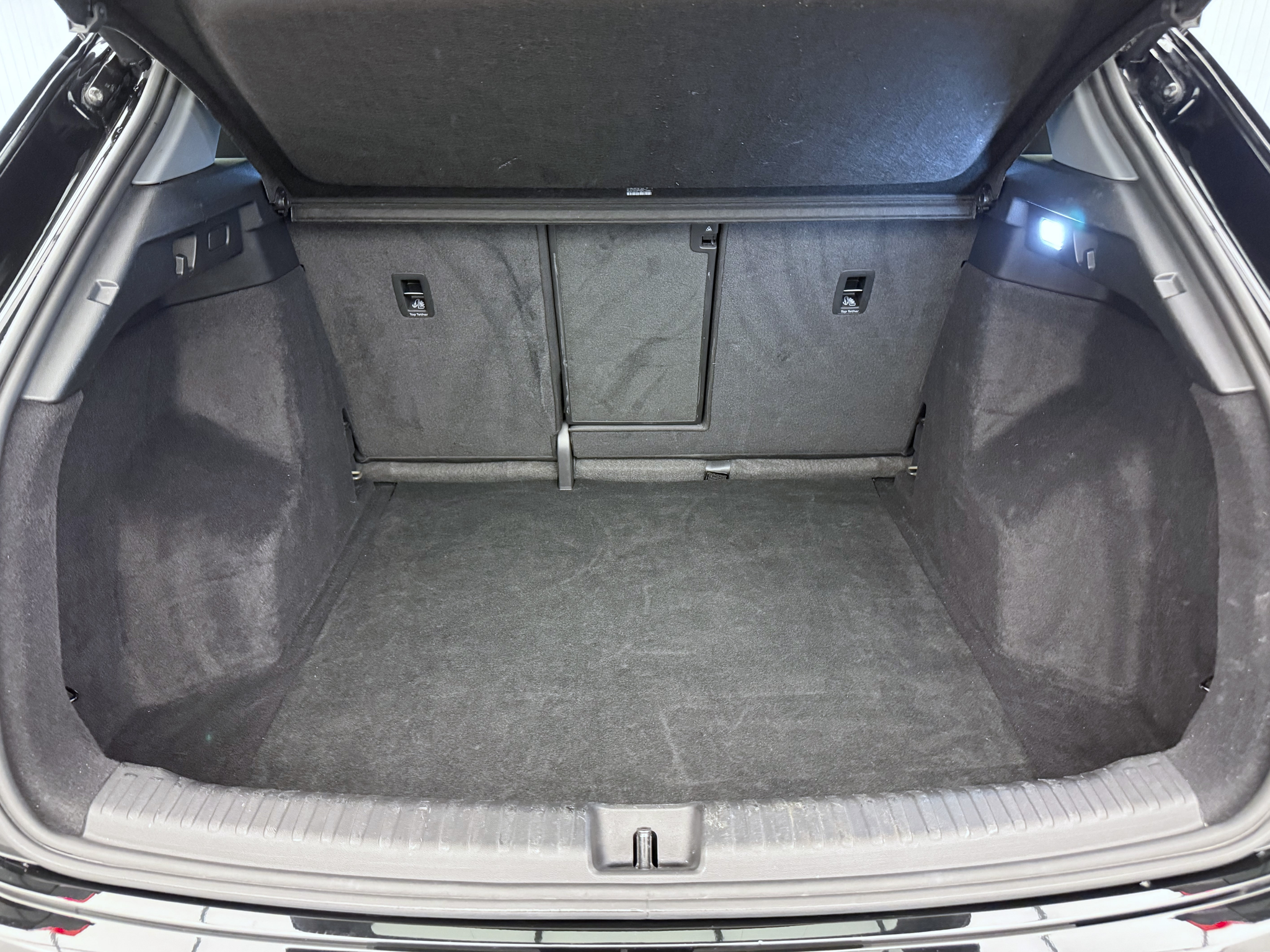 listing desktop thumbnail image 19