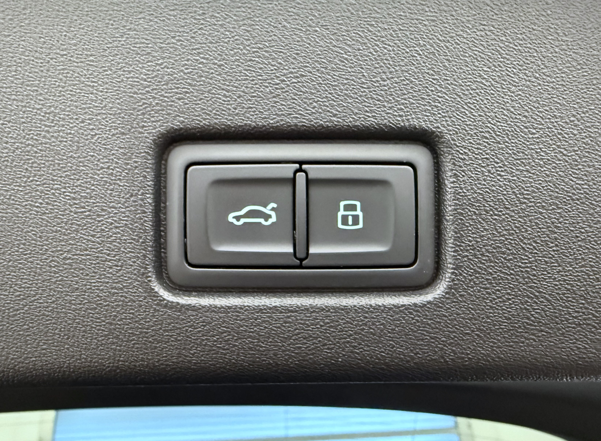 listing desktop thumbnail image 20