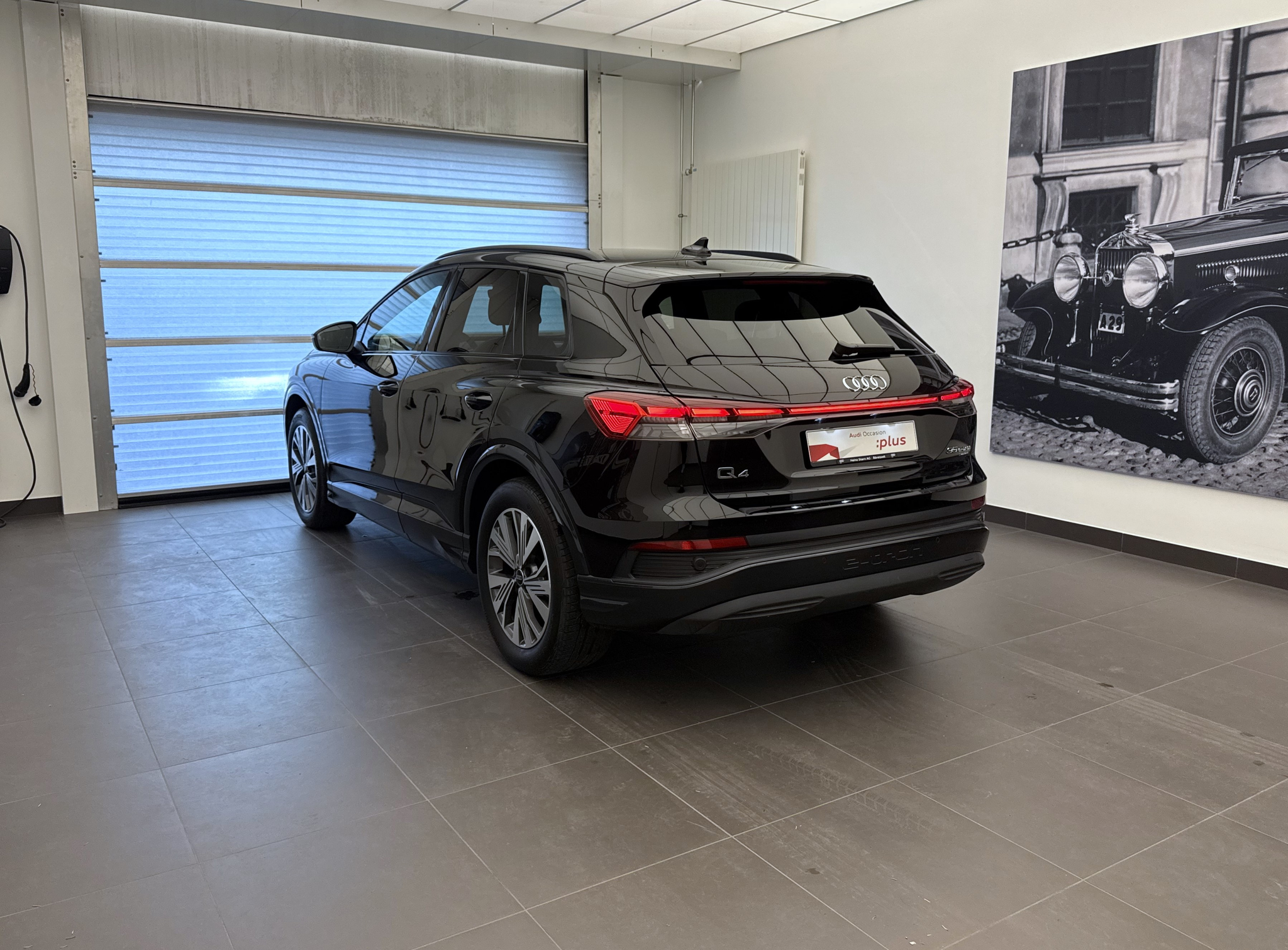 listing desktop thumbnail image 21