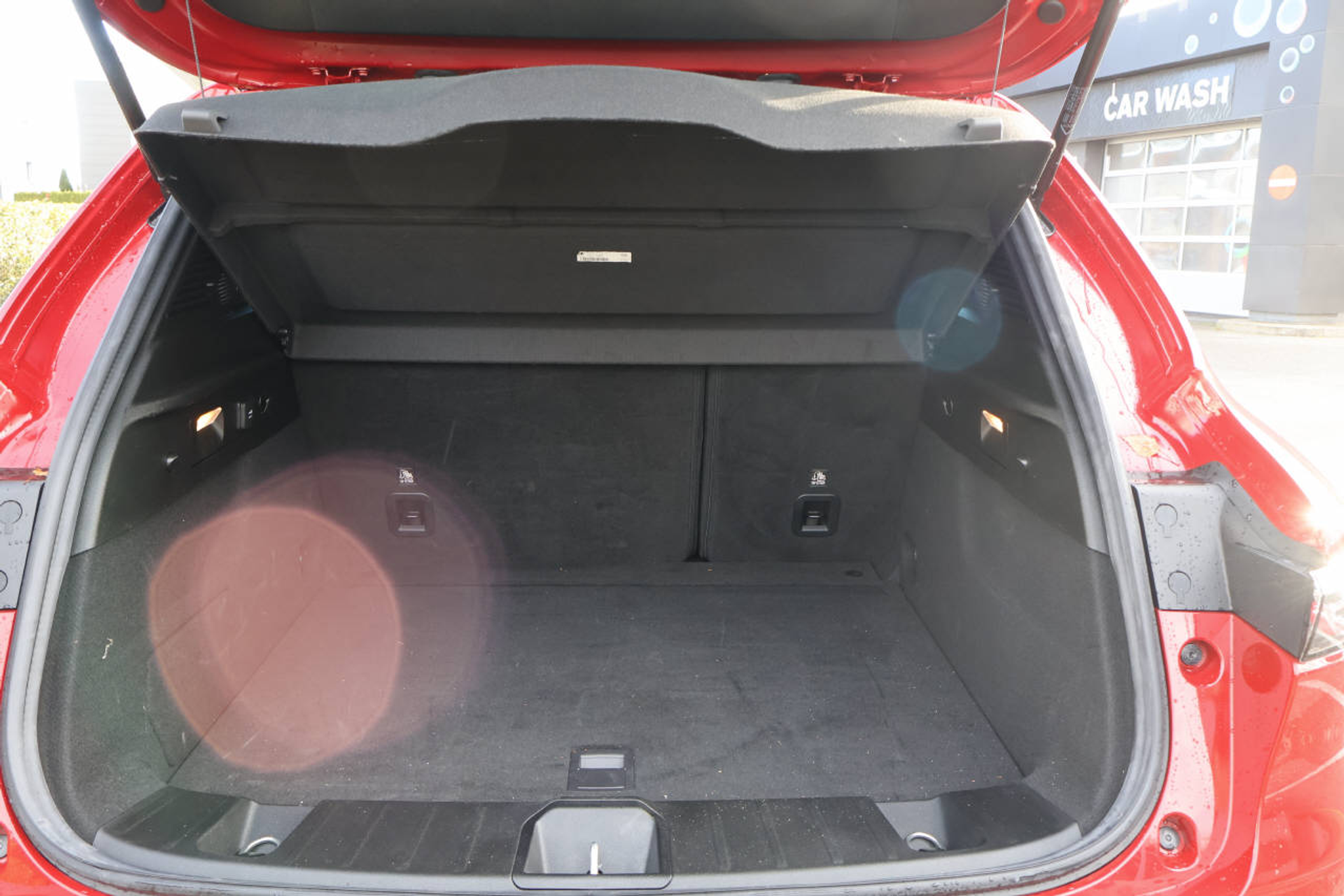 listing desktop thumbnail image 13