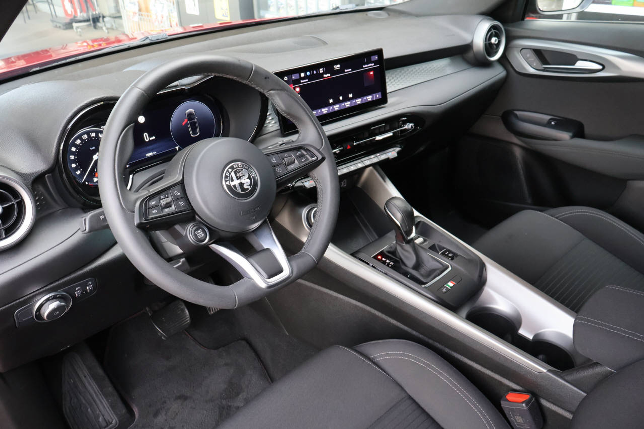 listing desktop thumbnail image 9