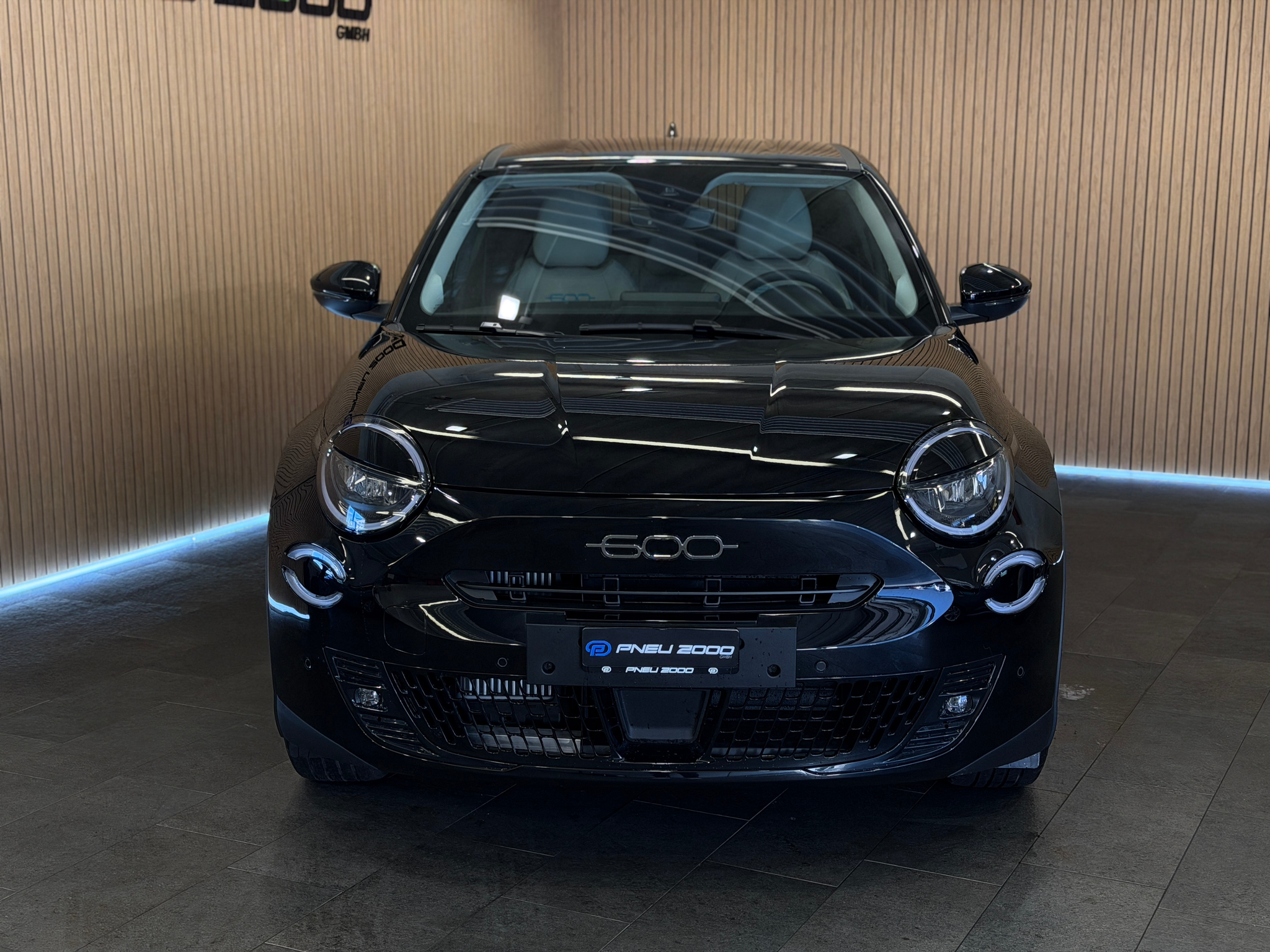 listing desktop thumbnail image 4