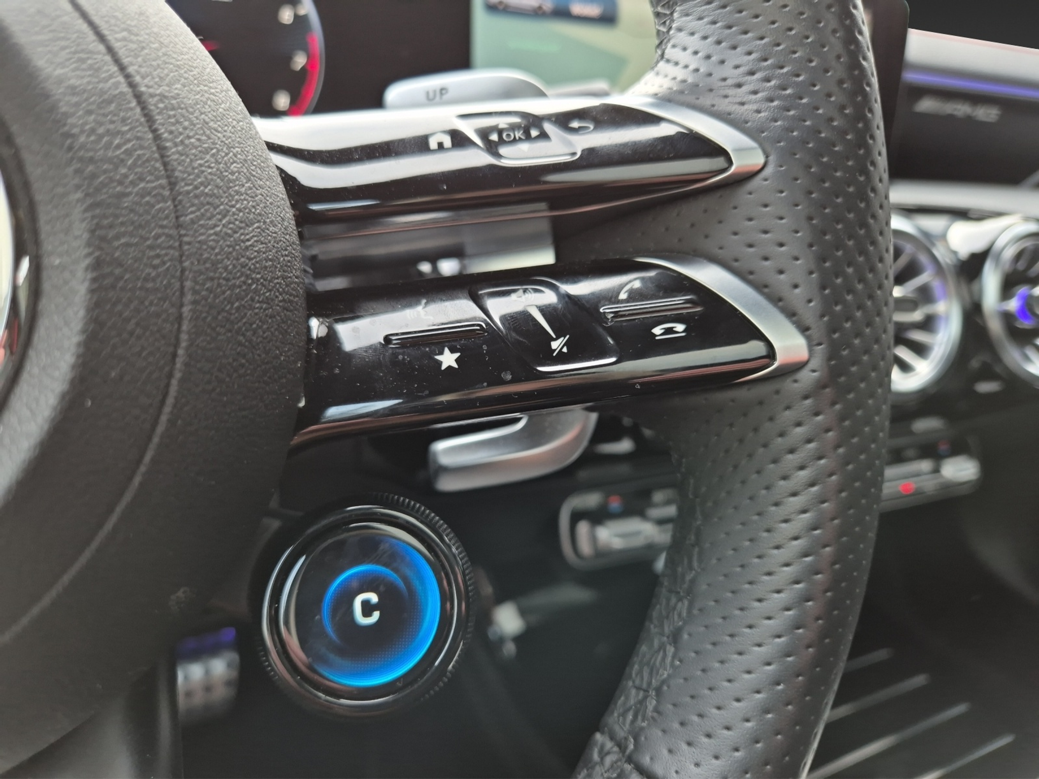 listing desktop thumbnail image 22