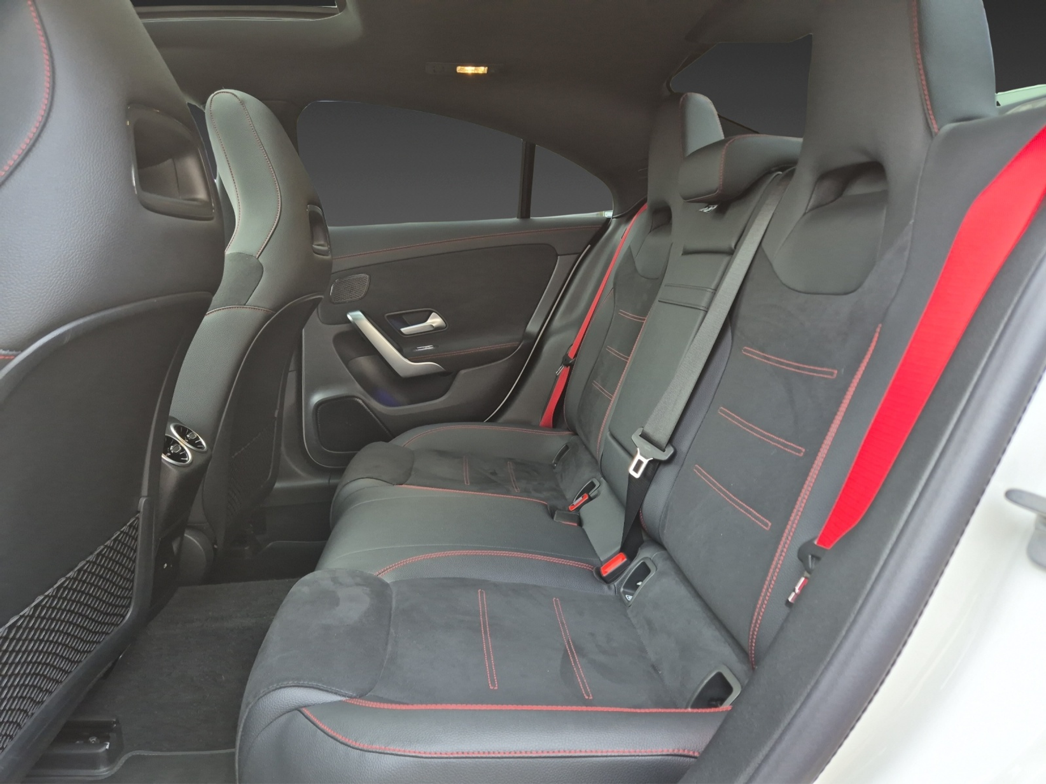 listing desktop thumbnail image 17