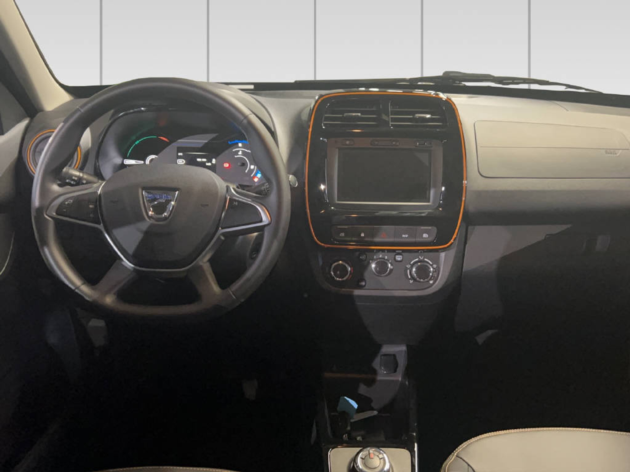 listing desktop thumbnail image 4