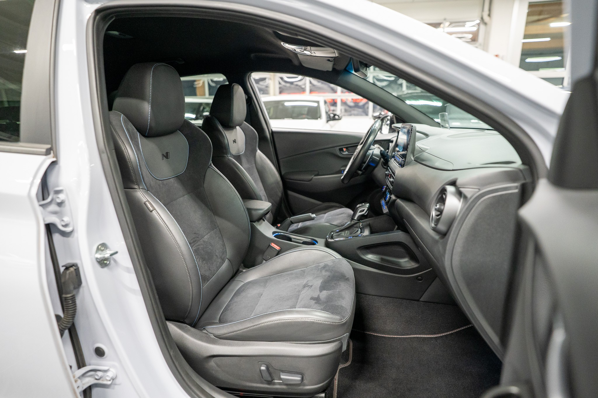 listing desktop thumbnail image 14