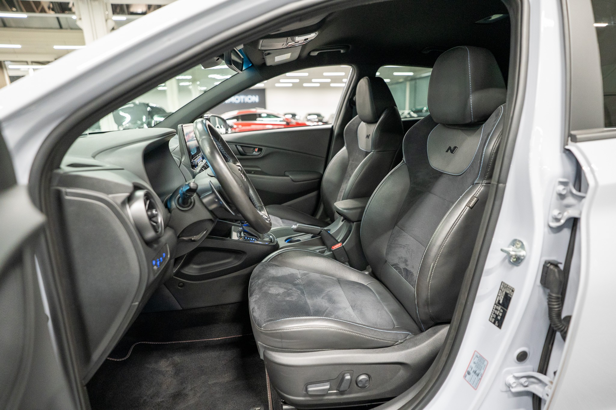 listing desktop thumbnail image 7