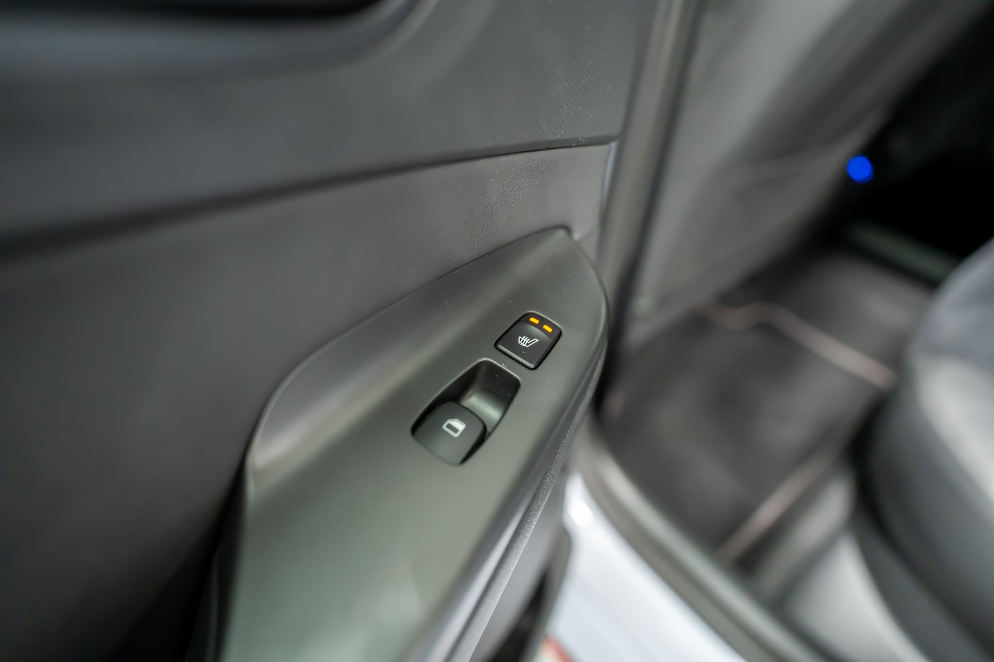 listing desktop thumbnail image 11