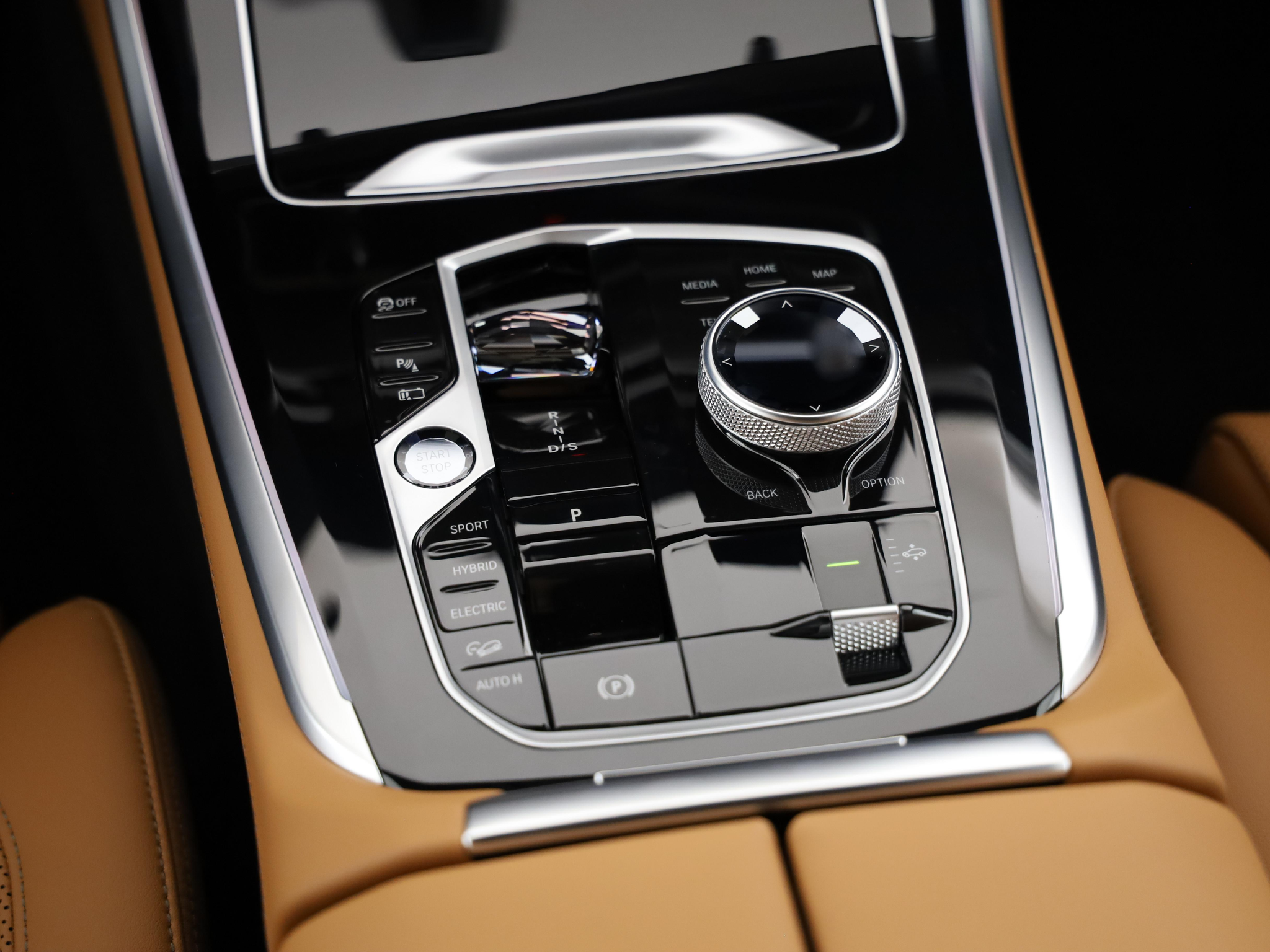 listing desktop thumbnail image 15