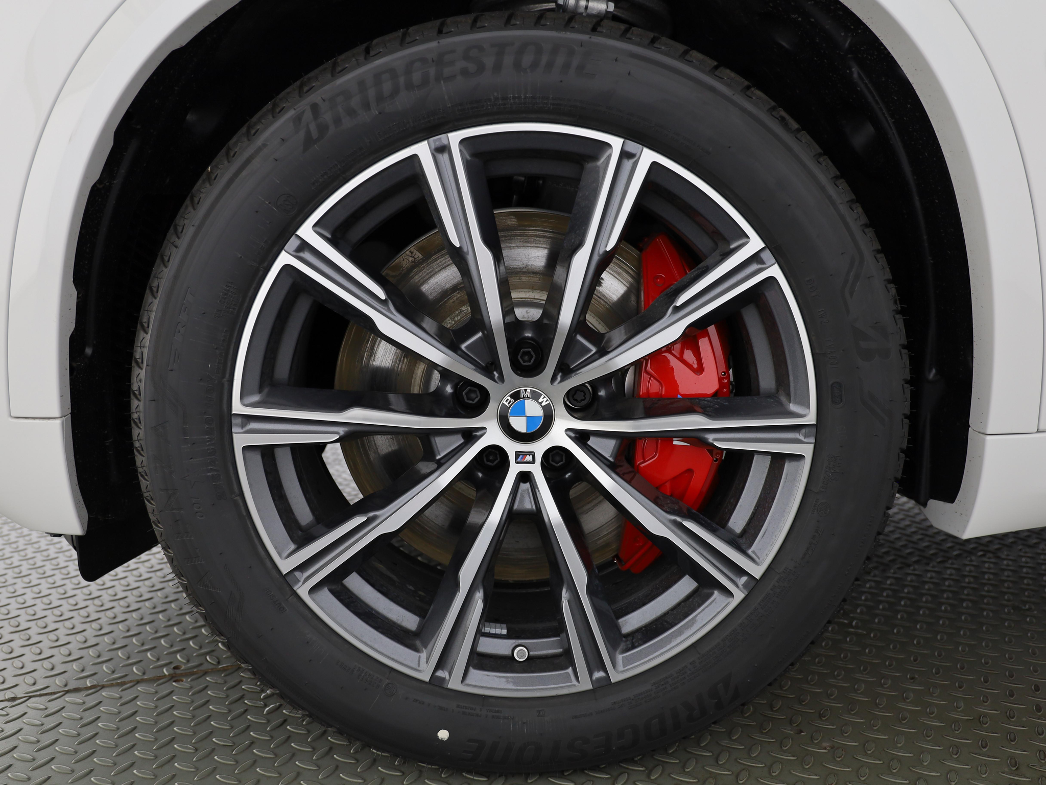 listing desktop thumbnail image 20