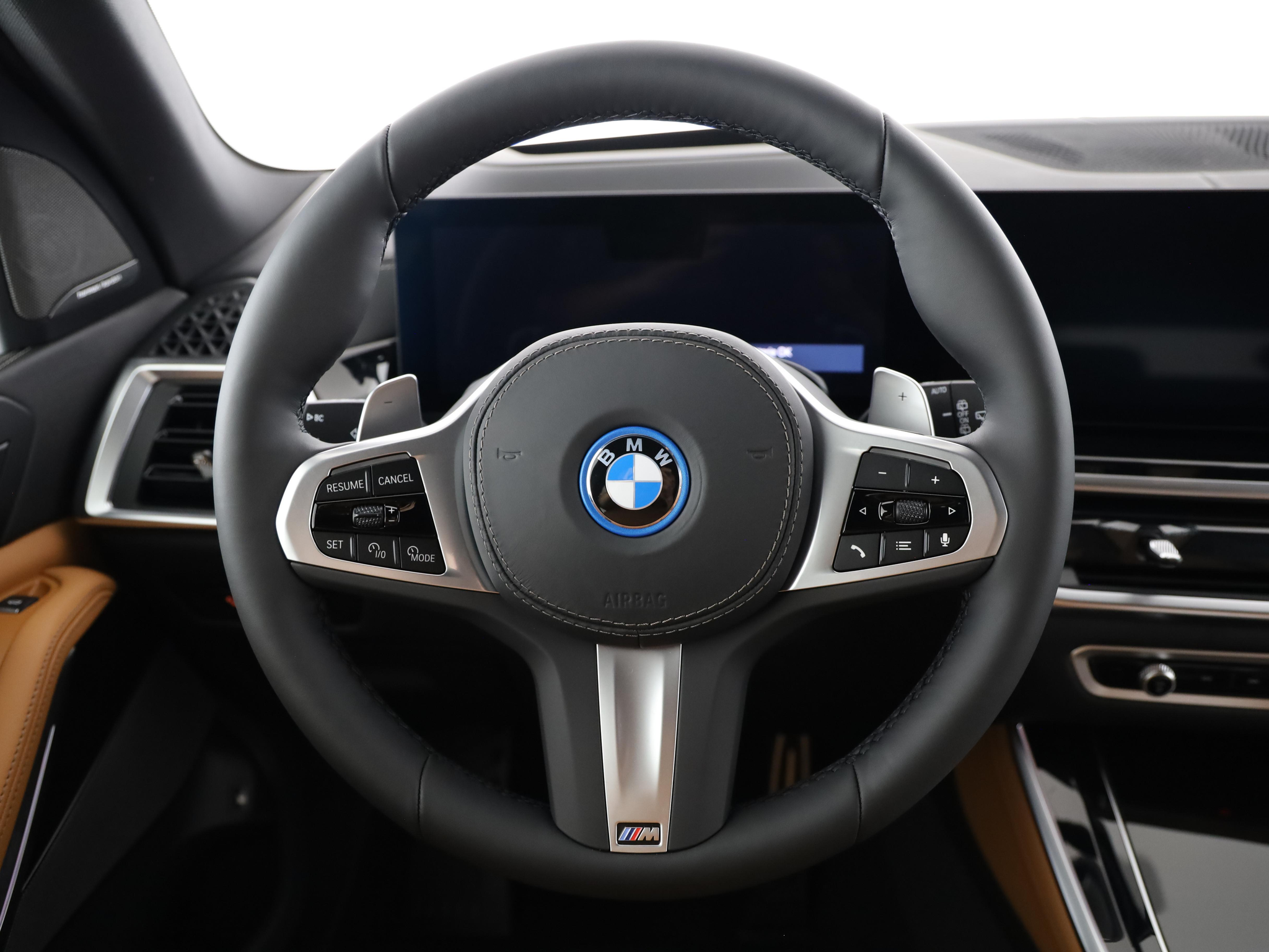 listing desktop thumbnail image 16