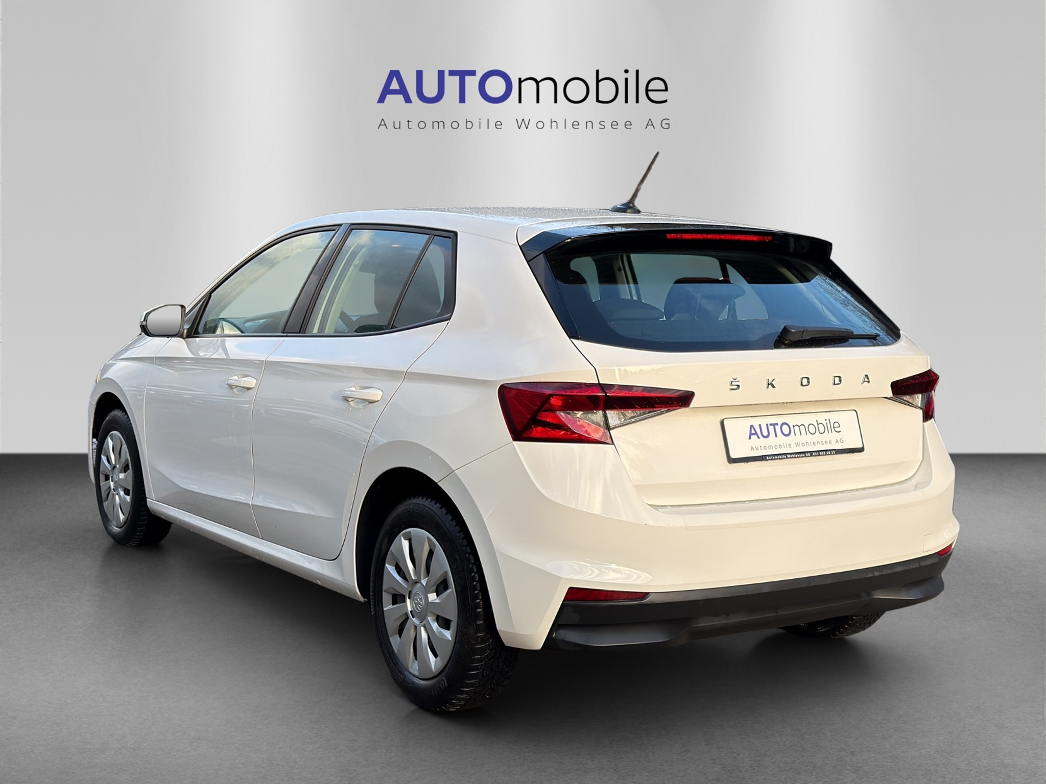 listing desktop thumbnail image 6