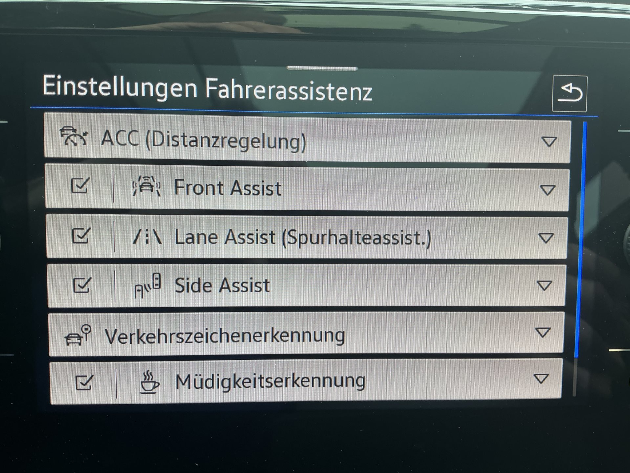 listing desktop thumbnail image 19