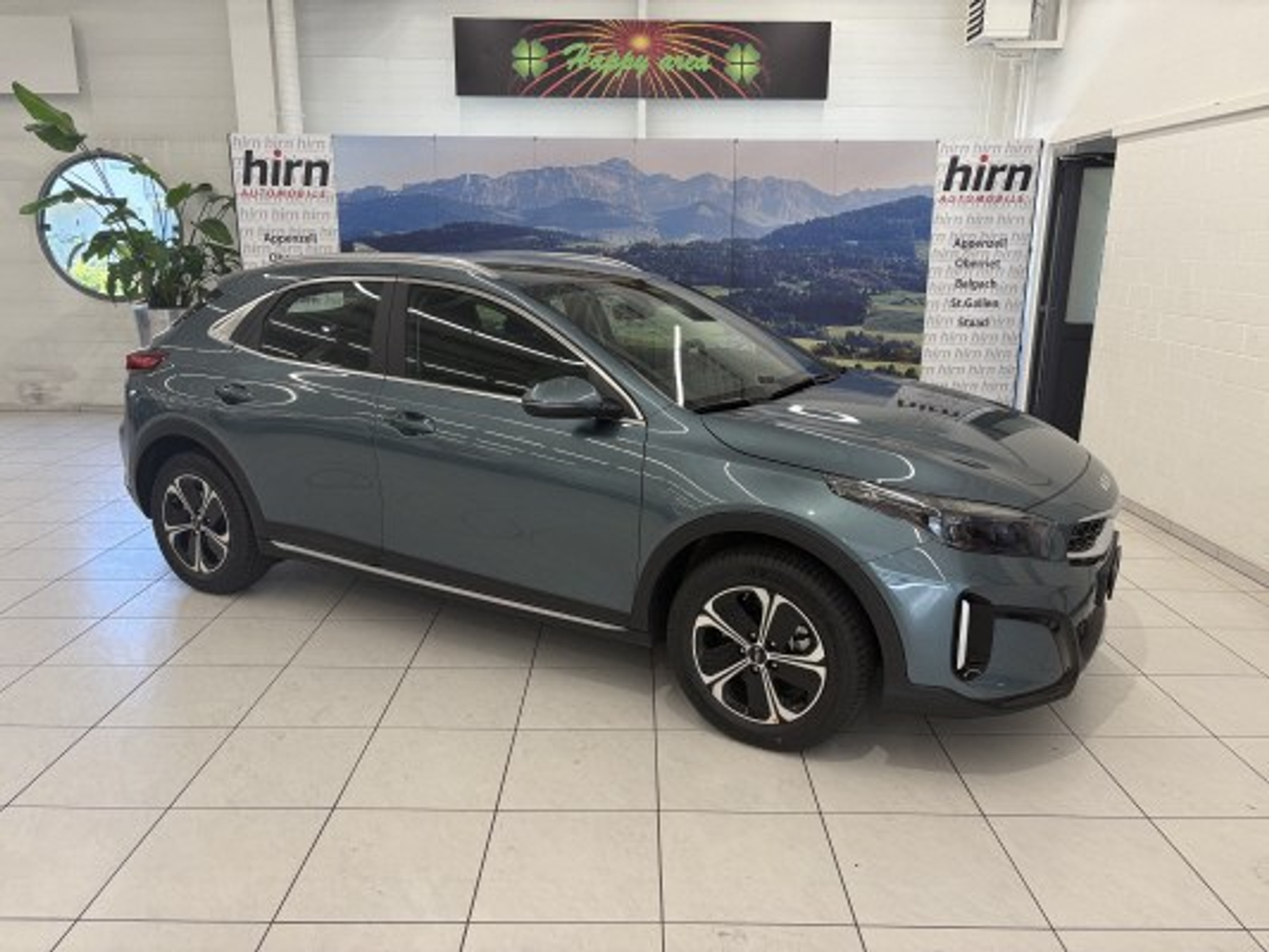 car-image-0