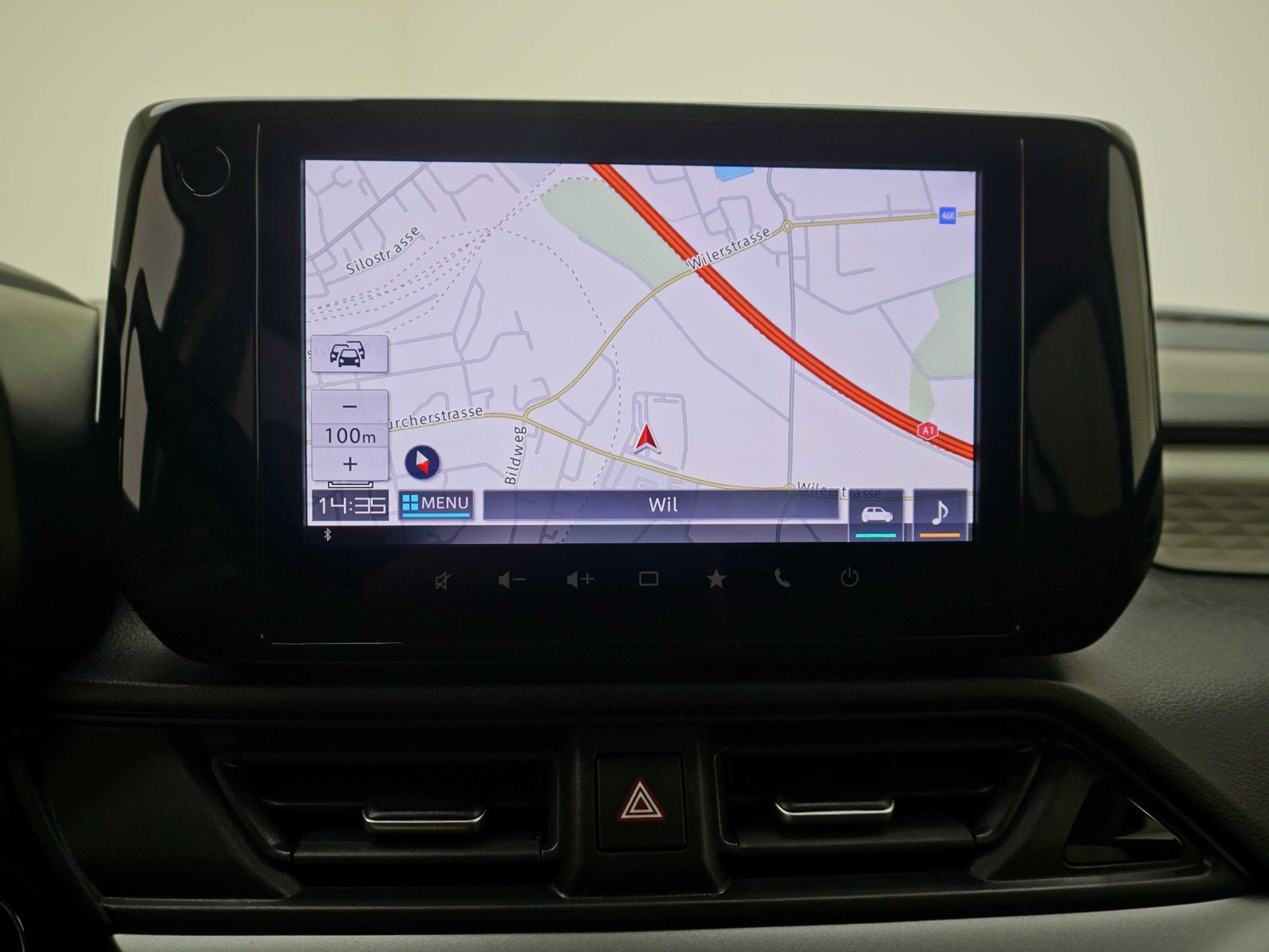 listing desktop thumbnail image 13