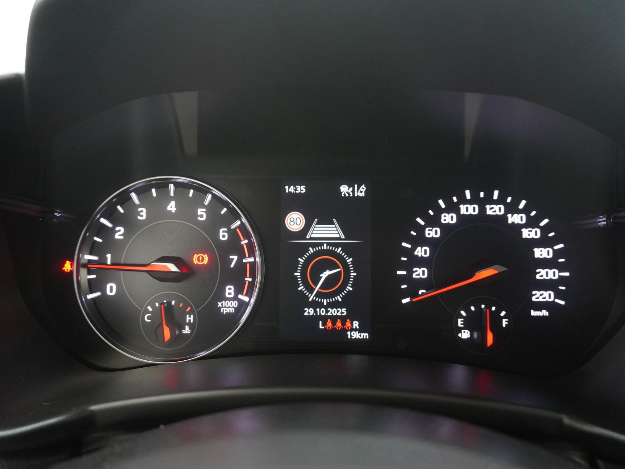 listing desktop thumbnail image 10