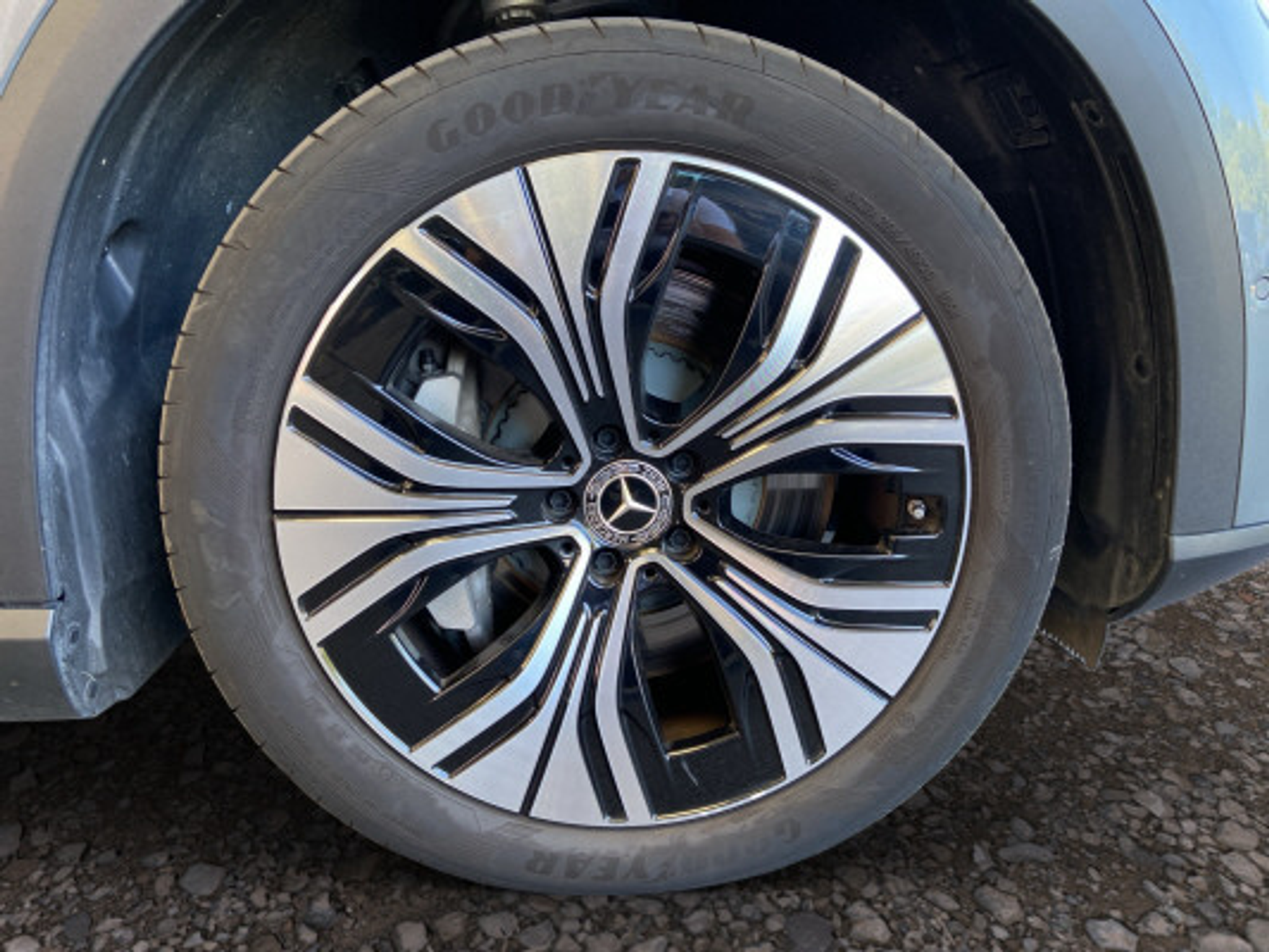 listing desktop thumbnail image 8