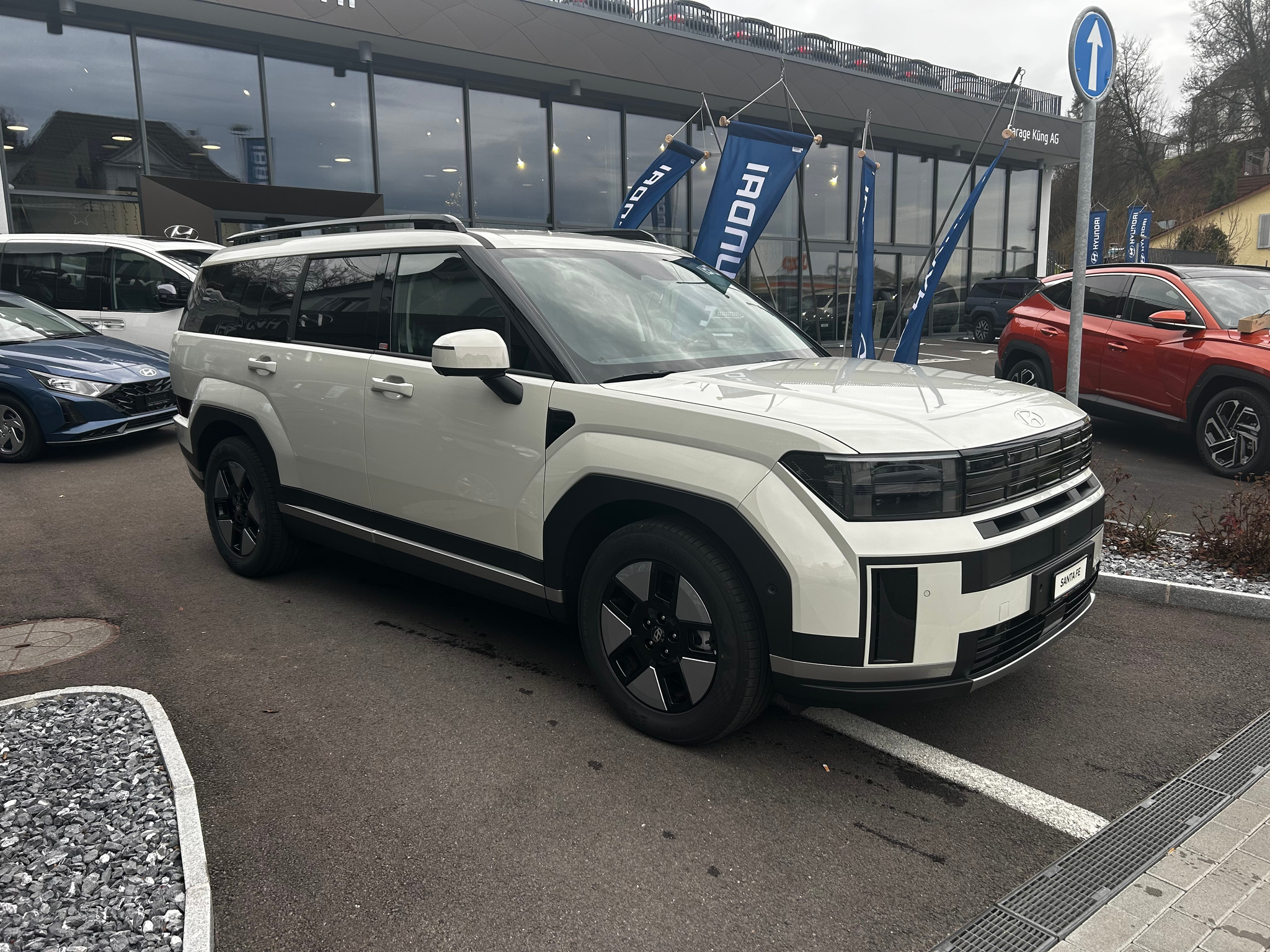 listing desktop thumbnail image 2