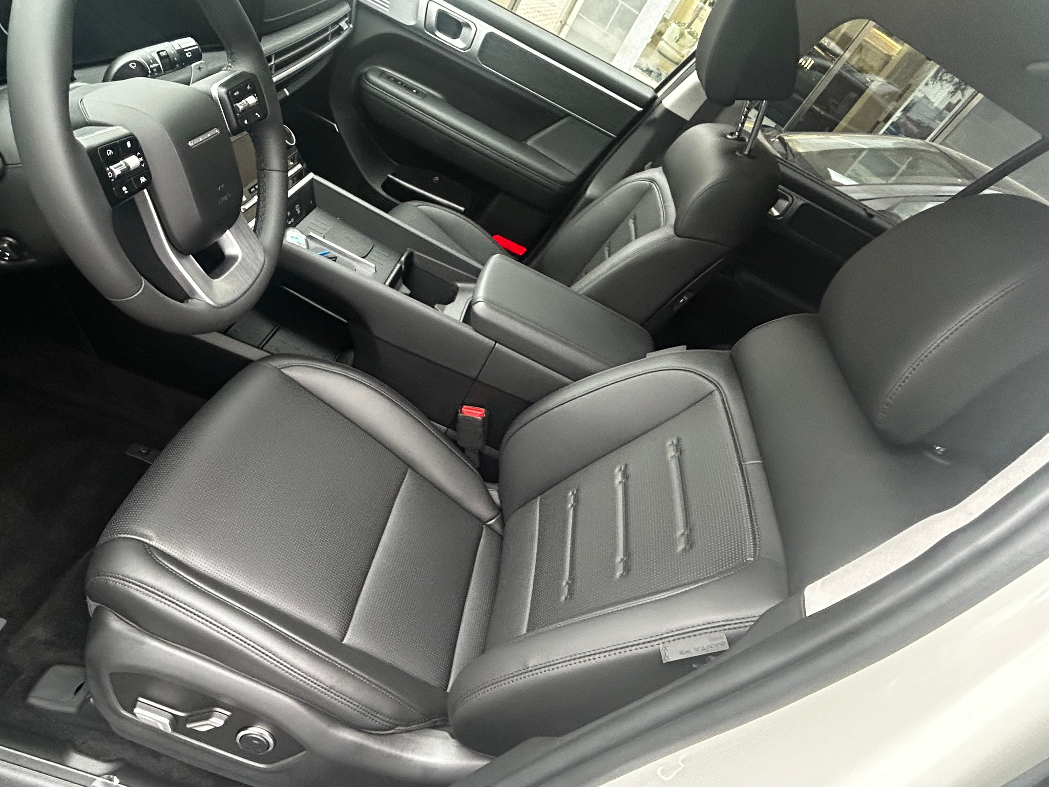 listing desktop thumbnail image 10