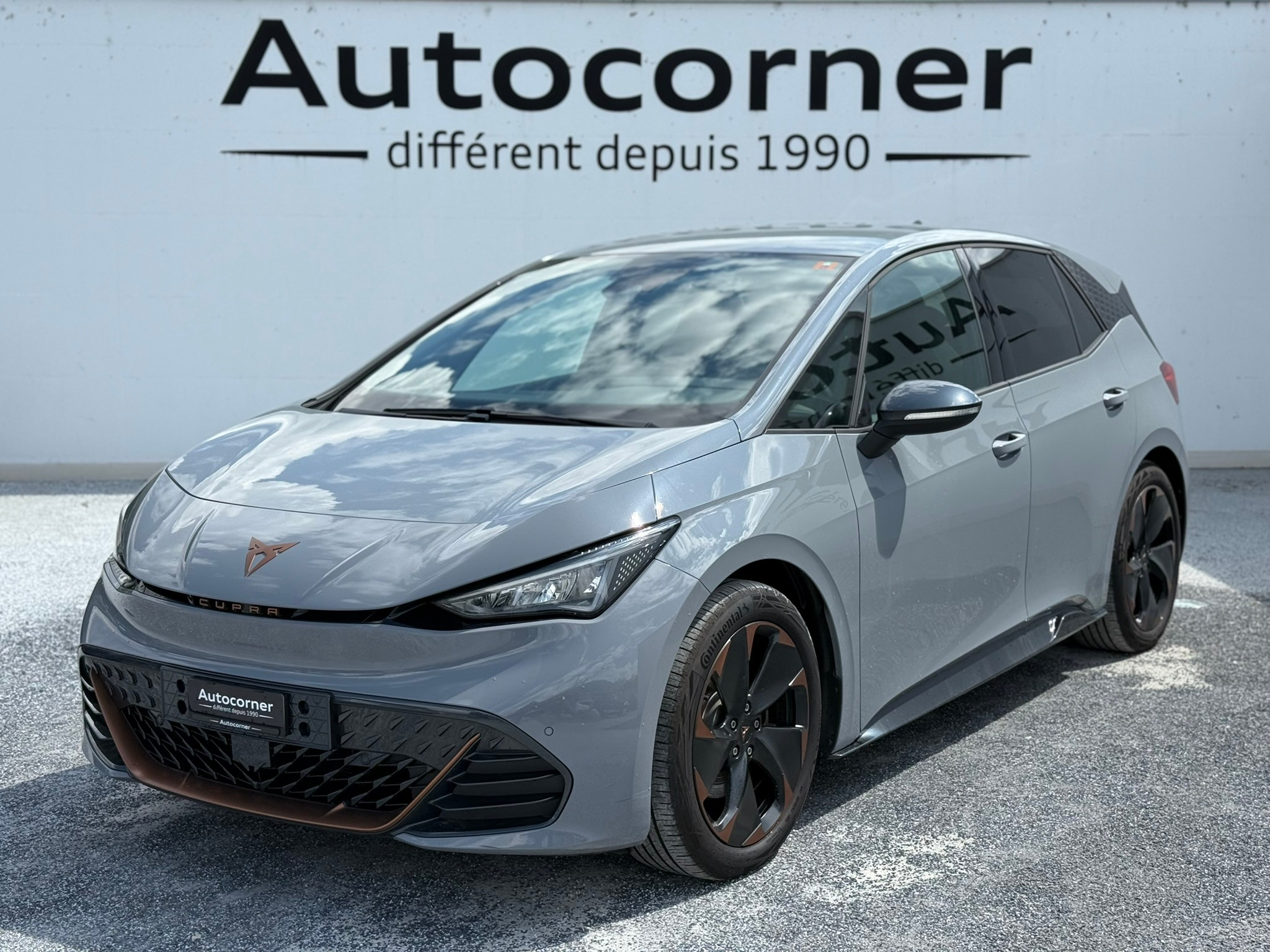 car-image-0