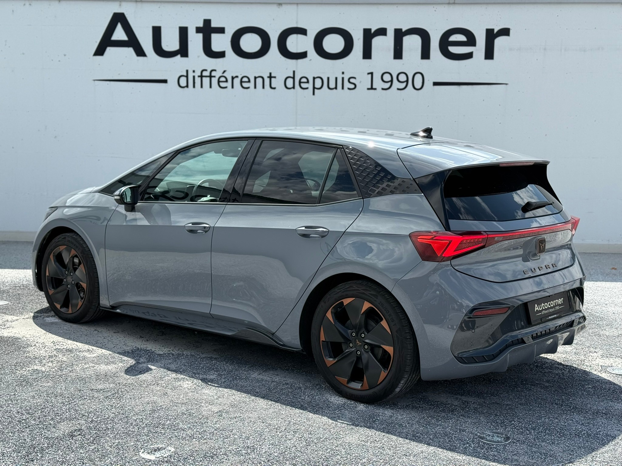 car-image-1
